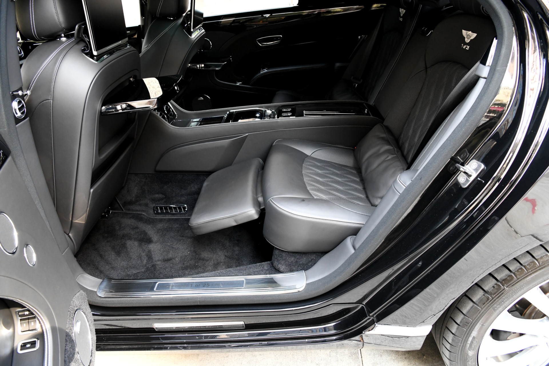 Used 2017 Bentley Mulsanne Extended Wheelbase Extended Wheelbase | St. Petersburg, FL