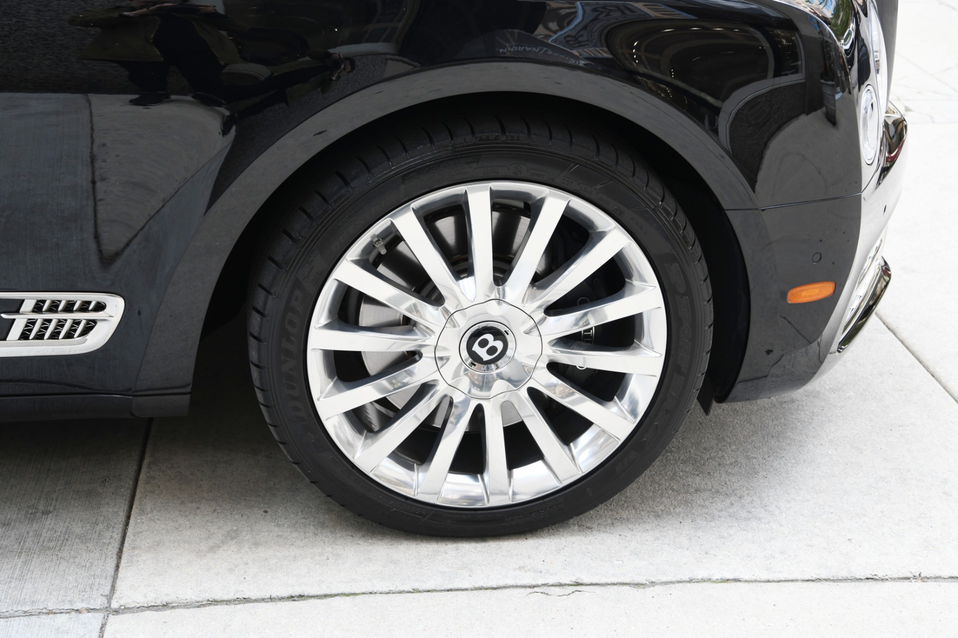 Used 2017 Bentley Mulsanne Extended Wheelbase Extended Wheelbase | St. Petersburg, FL