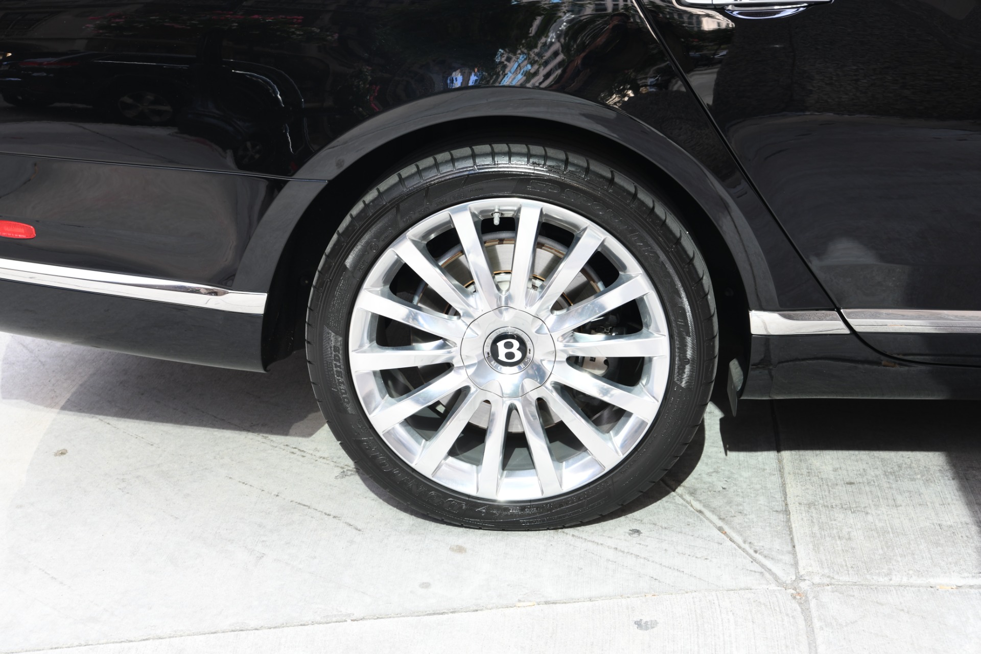 Used 2017 Bentley Mulsanne Extended Wheelbase Extended Wheelbase | St. Petersburg, FL