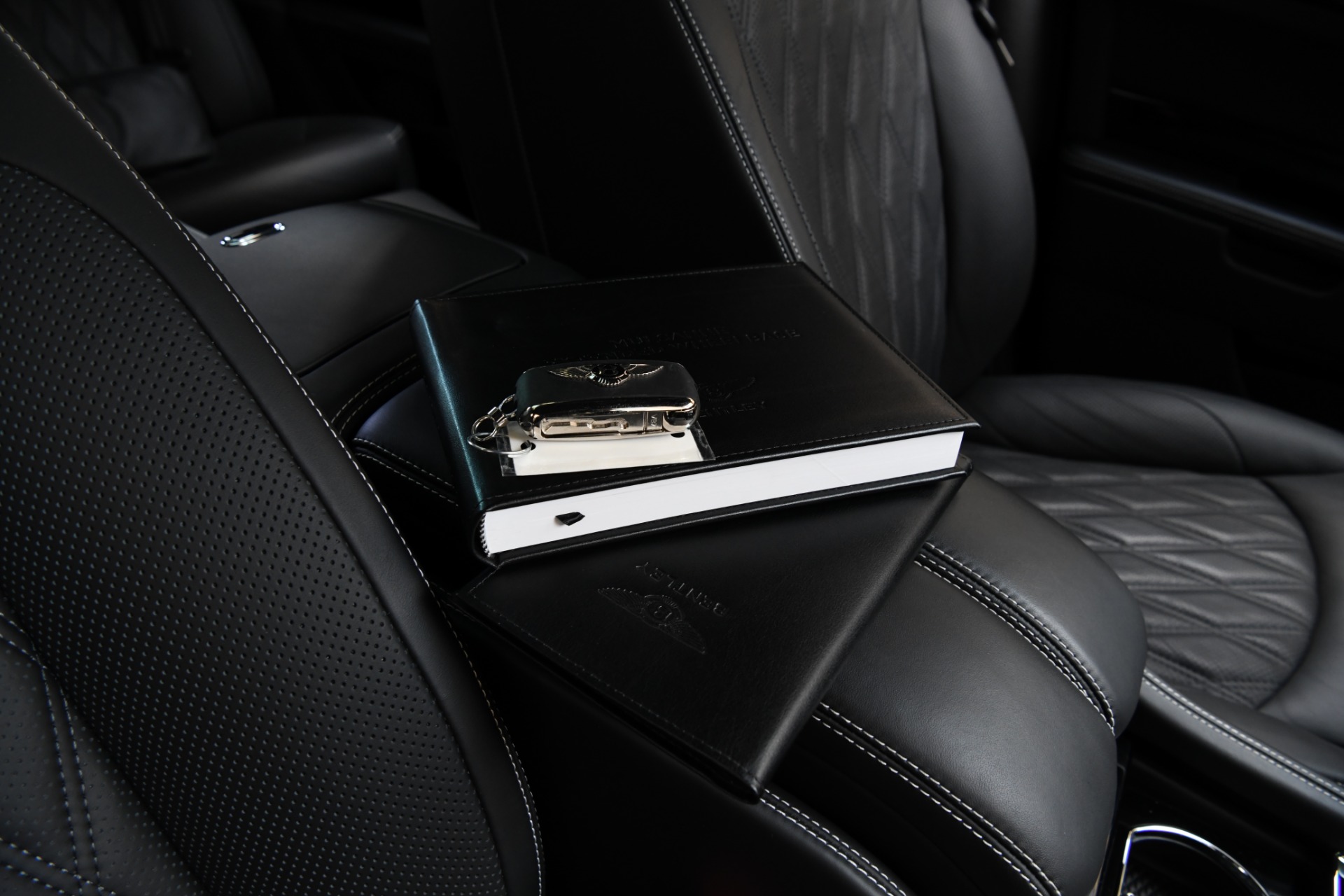 Used 2017 Bentley Mulsanne Extended Wheelbase Extended Wheelbase | St. Petersburg, FL
