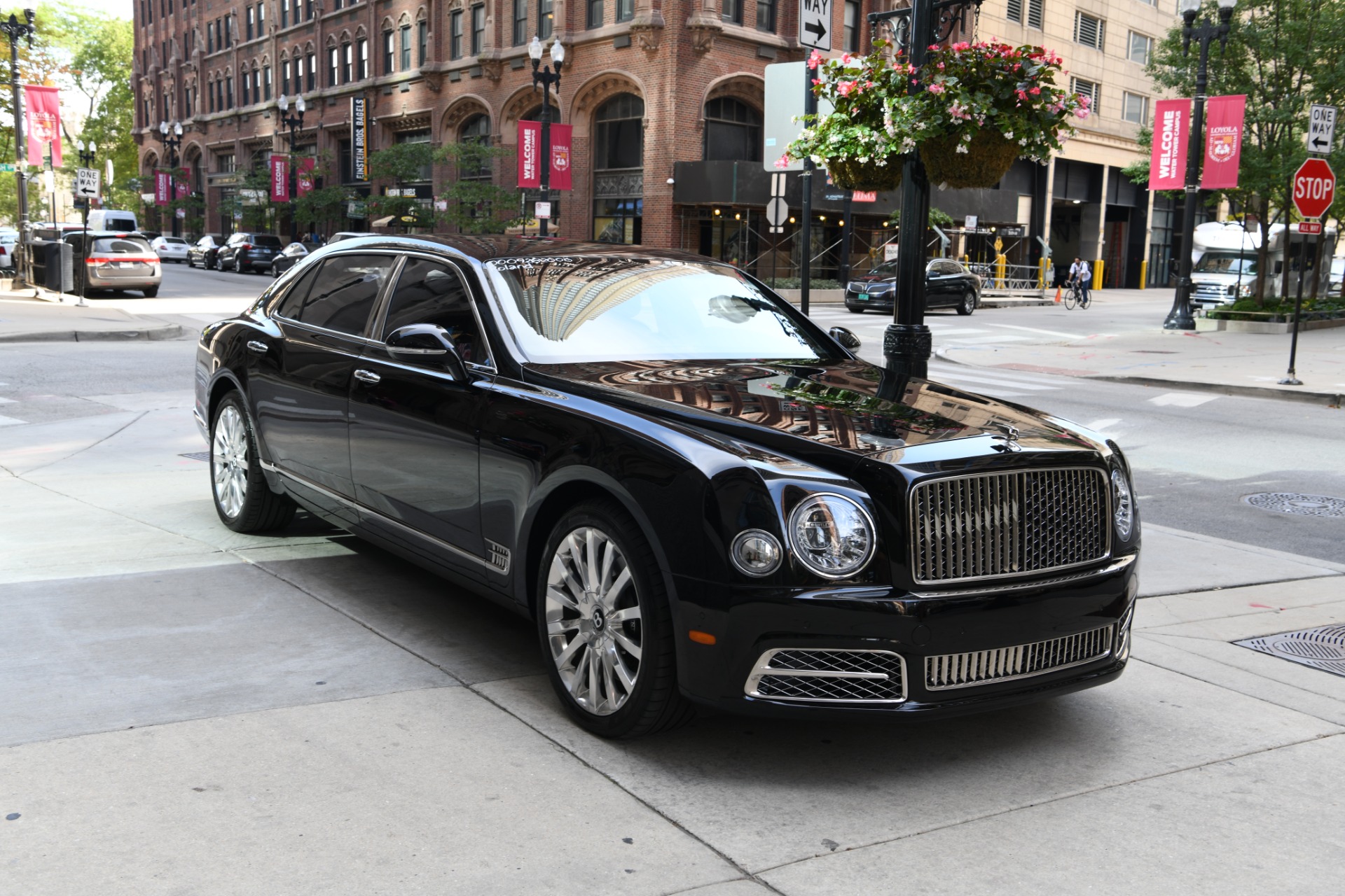 Used 2017 Bentley Mulsanne Extended Wheelbase Extended Wheelbase | St. Petersburg, FL