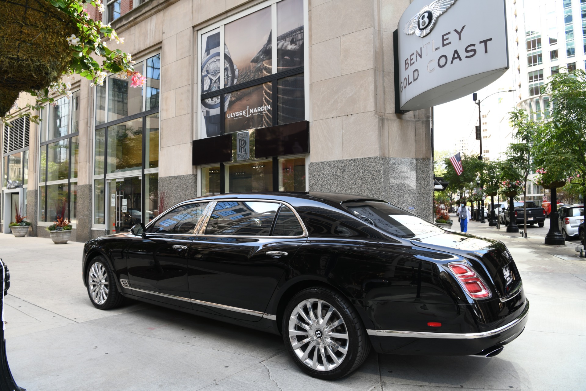 Used 2017 Bentley Mulsanne Extended Wheelbase Extended Wheelbase | St. Petersburg, FL