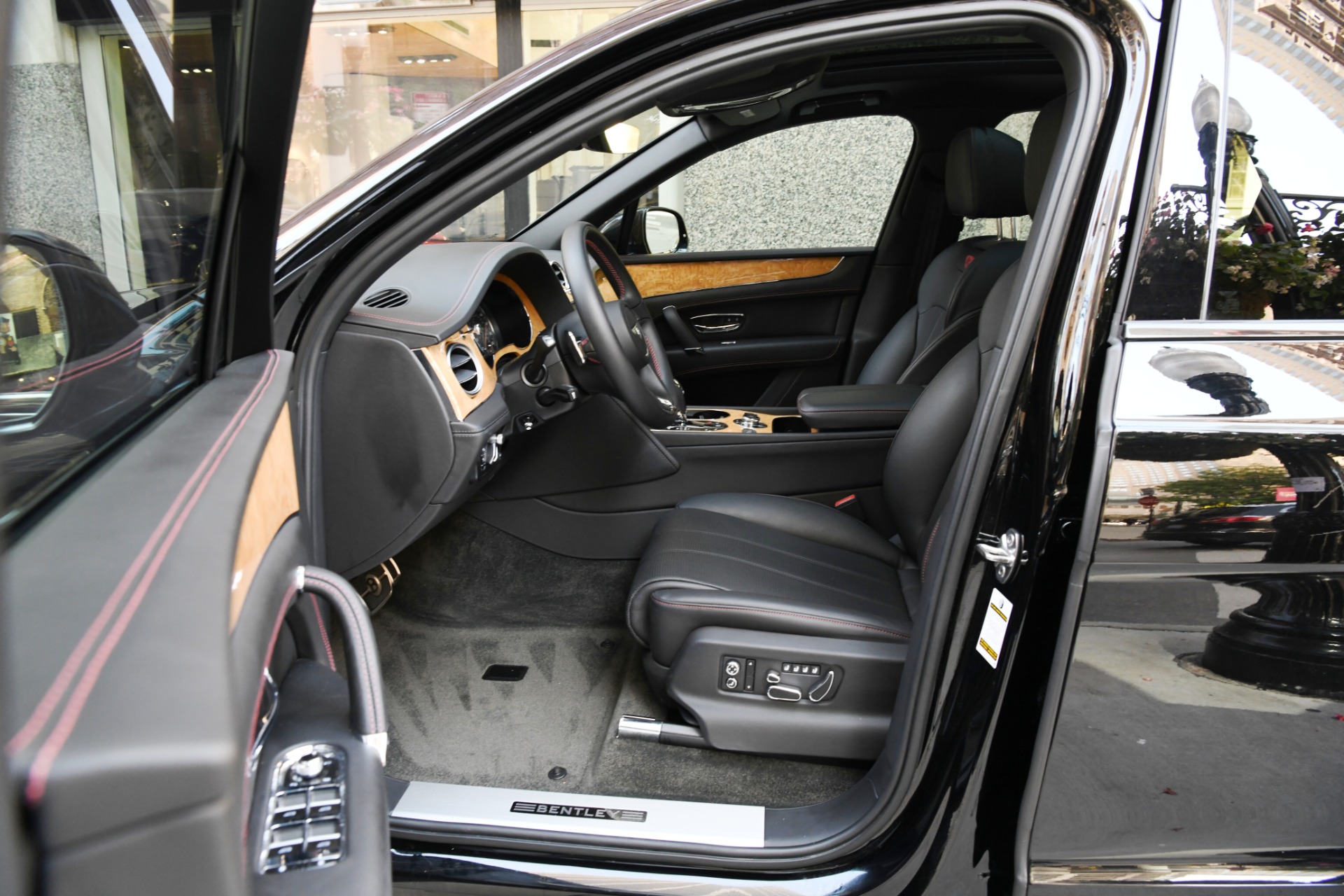 Used 2018 Bentley Bentayga | St. Petersburg, FL