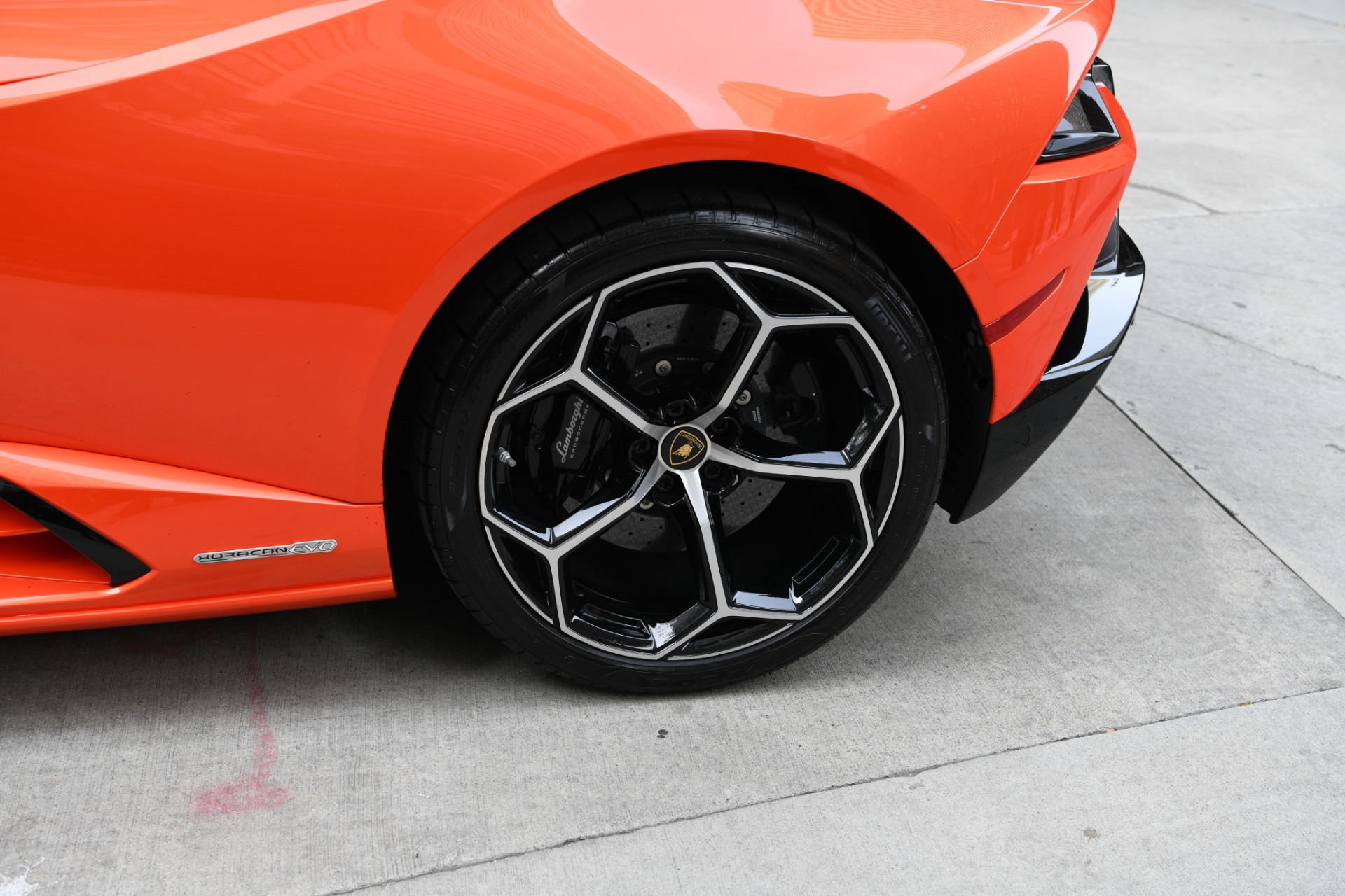 Used 2020 Lamborghini Huracan EVO Spyder LP 640-4 EVO Spyder | St. Petersburg, FL