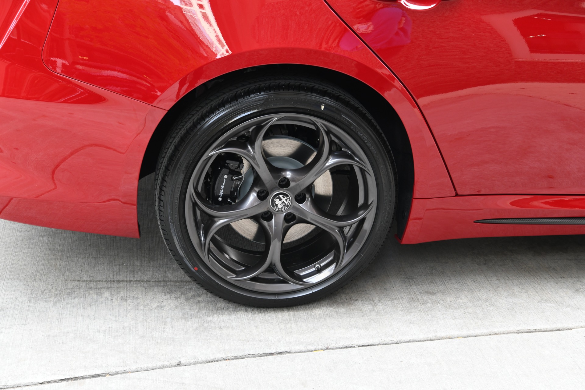 New 2020 Alfa Romeo Giulia Ti Sport Ti Sport Carbon | St. Petersburg, FL