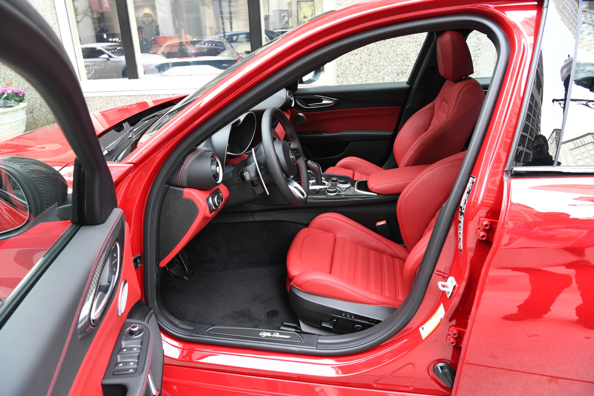 New 2020 Alfa Romeo Giulia Ti Sport Ti Sport Carbon | St. Petersburg, FL