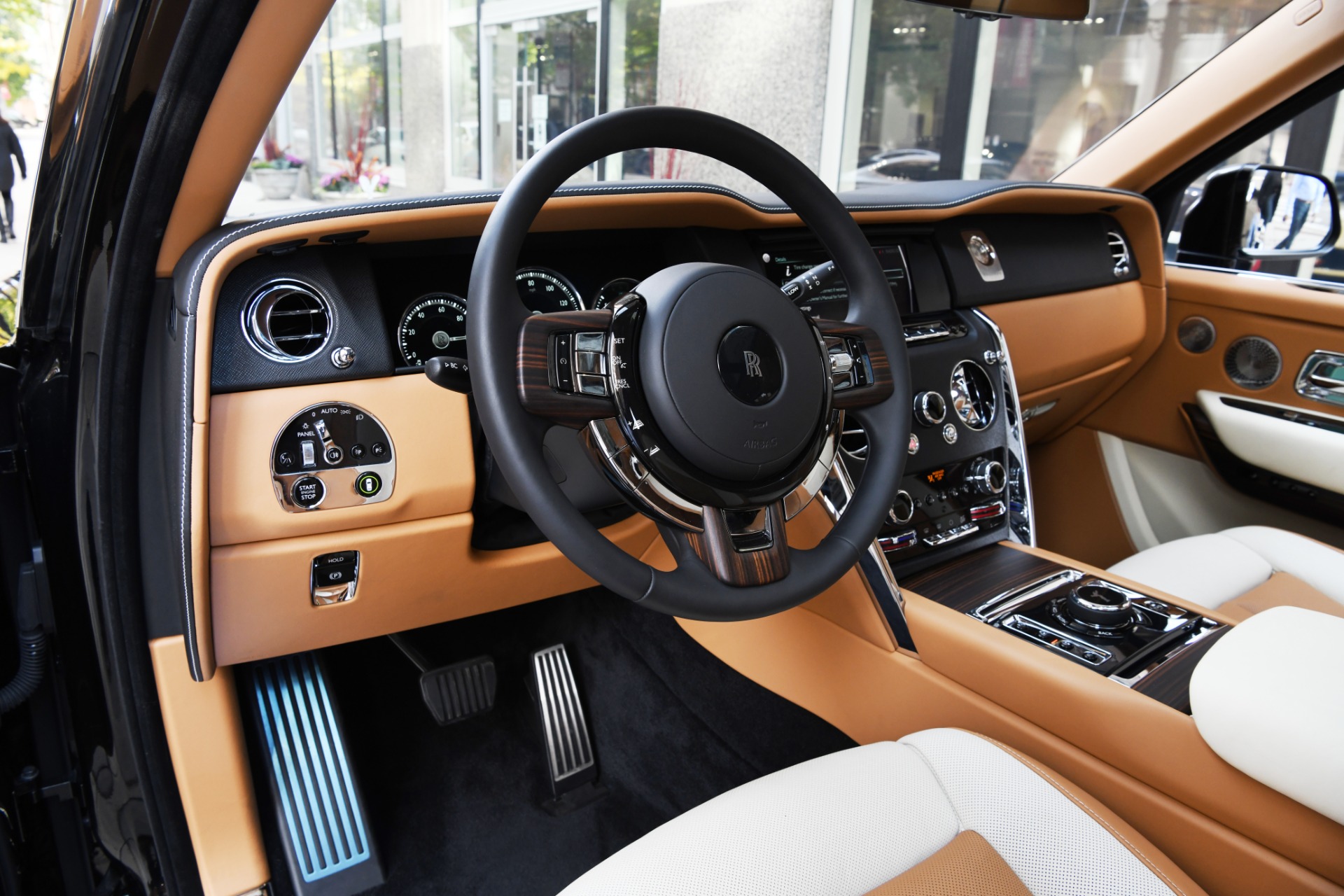 New 2020 Rolls-Royce Cullinan | St. Petersburg, FL