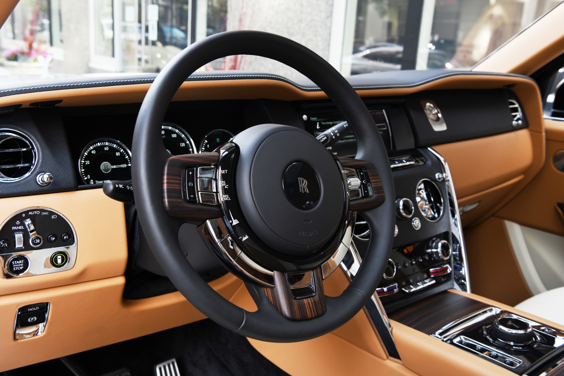 New 2020 Rolls-Royce Cullinan | St. Petersburg, FL