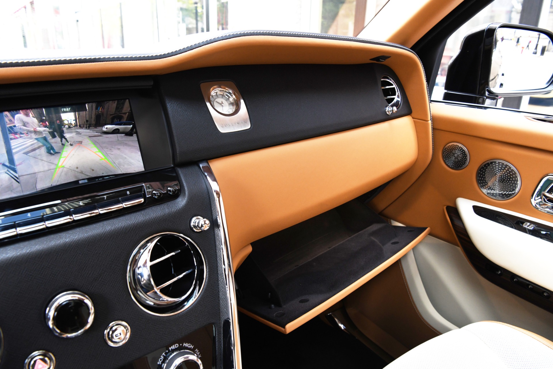 New 2020 Rolls-Royce Cullinan | St. Petersburg, FL