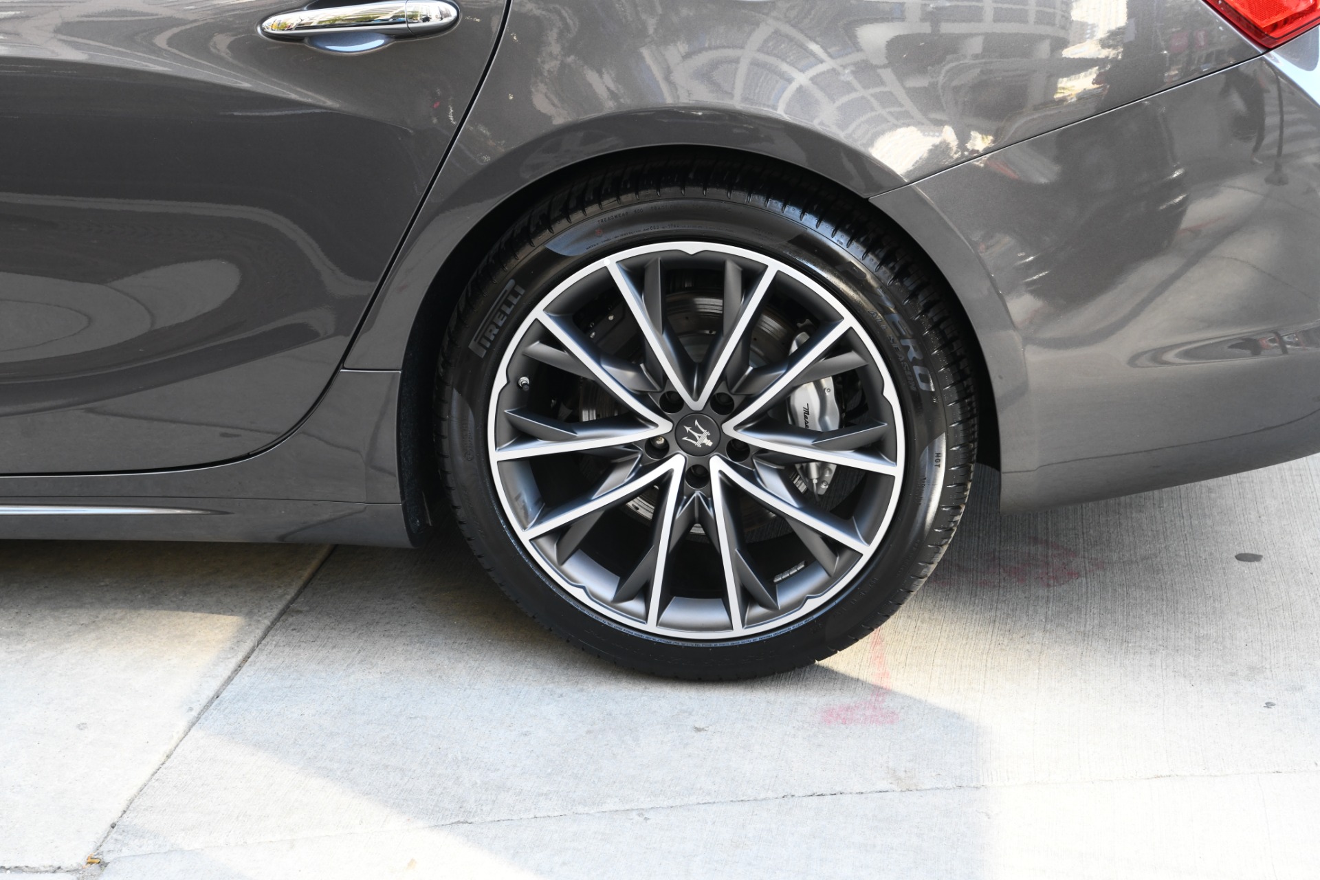 New 2020 Maserati Ghibli SQ4 GranLusso | St. Petersburg, FL