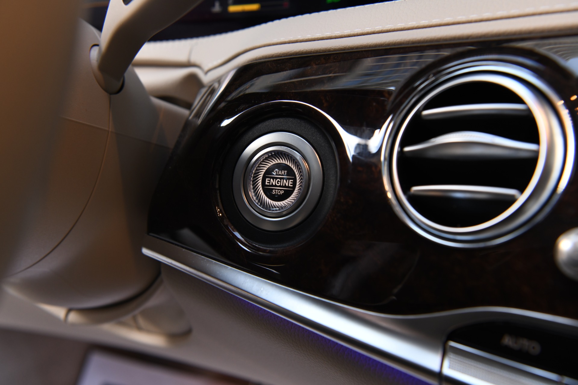 Used 2019 Mercedes-Benz S-Class S 560 4MATIC AMG LINE | St. Petersburg, FL