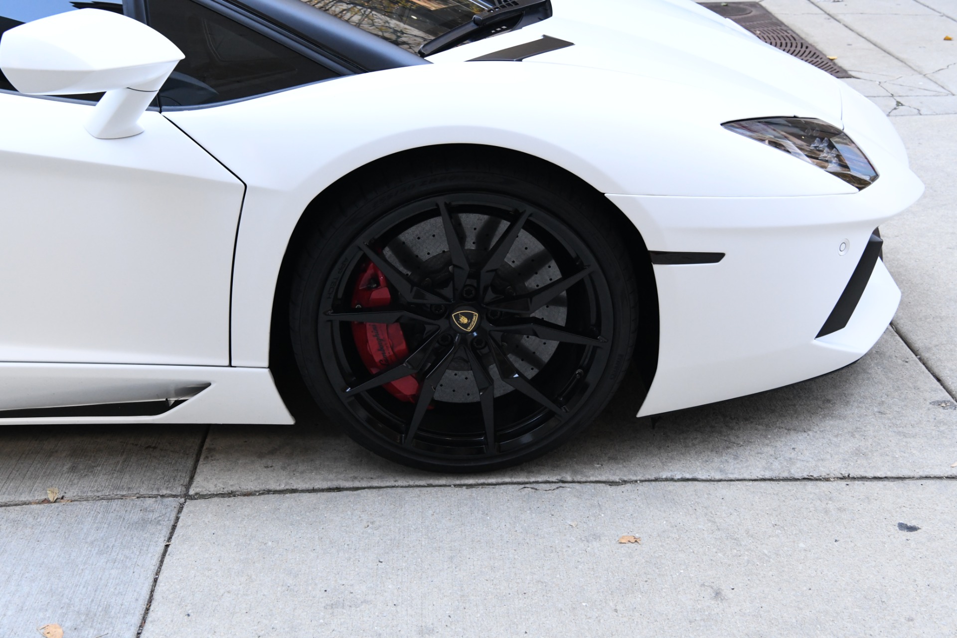 Used 2017 Lamborghini Aventador Roadster LP 700-4 | St. Petersburg, FL
