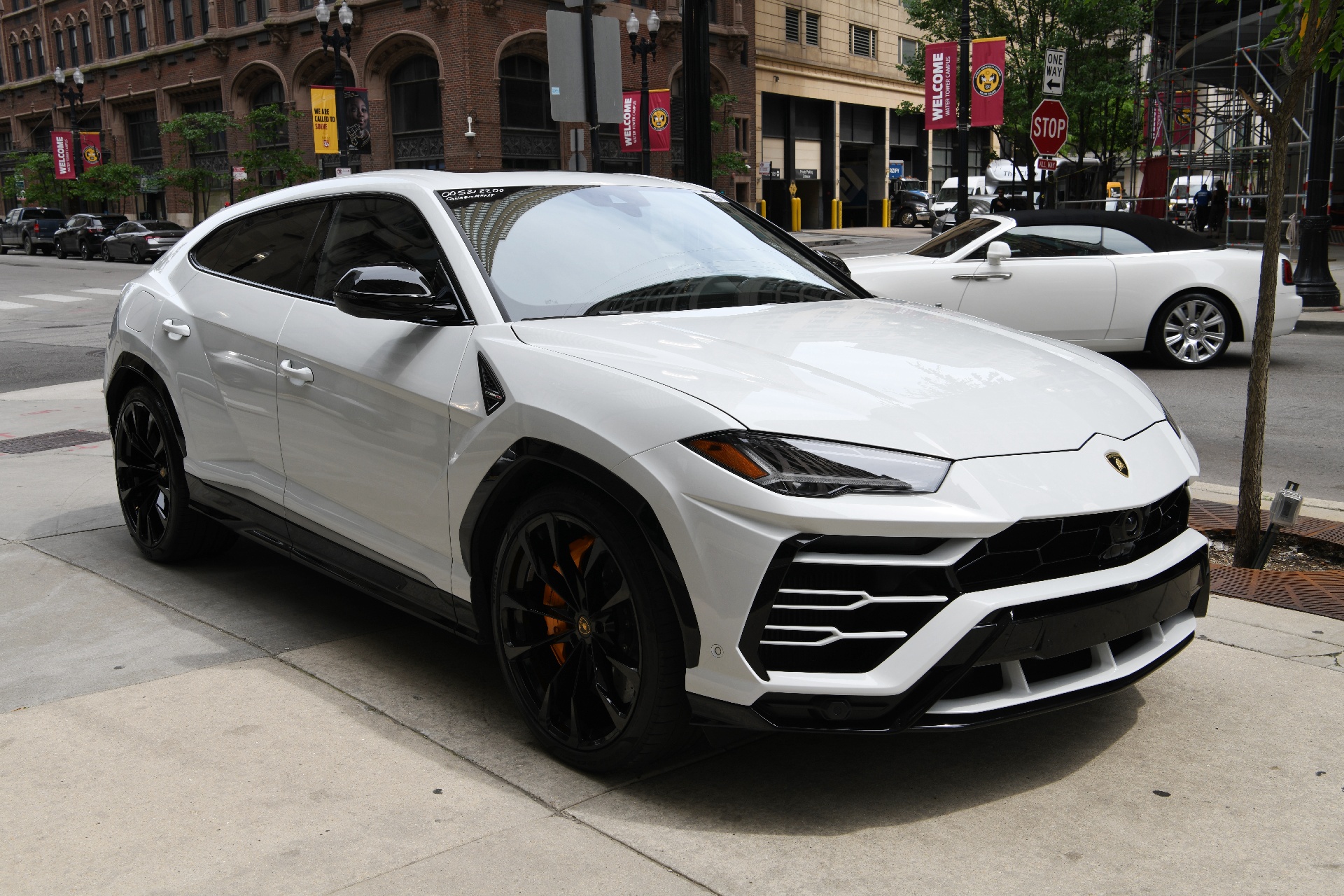 New 2021 Lamborghini Urus  | Chicago, IL
