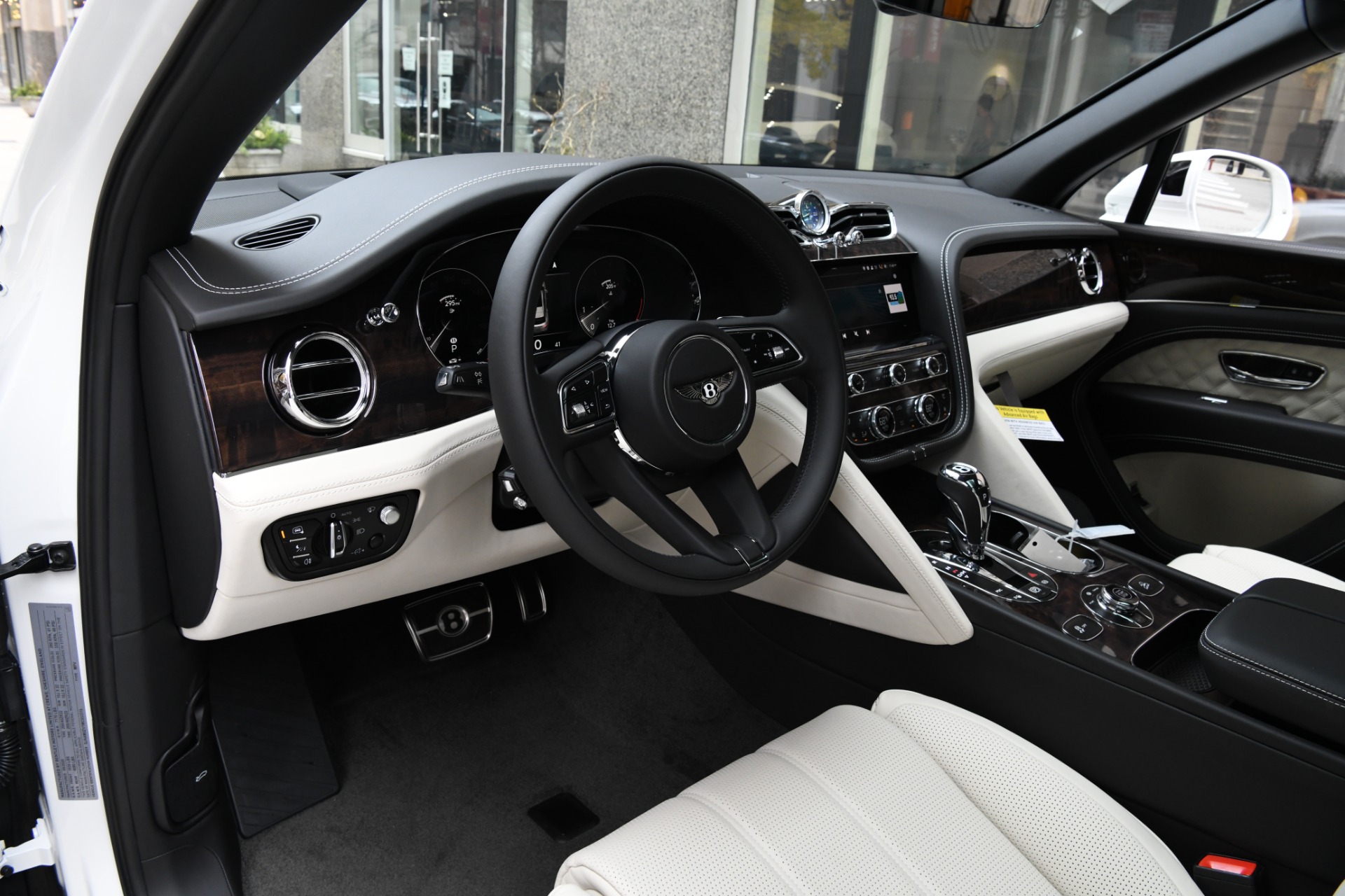 Used 2021 Bentley Bentayga V8 | St. Petersburg, FL