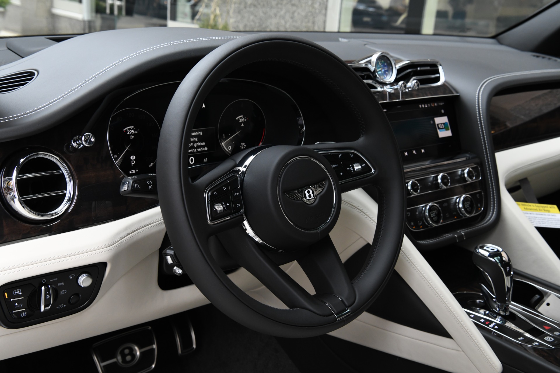 Used 2021 Bentley Bentayga V8 | St. Petersburg, FL