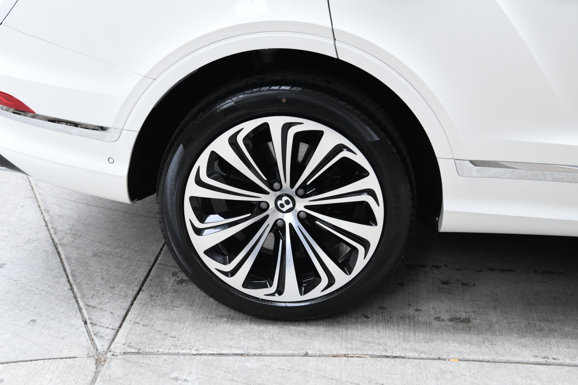 Used 2021 Bentley Bentayga V8 | St. Petersburg, FL