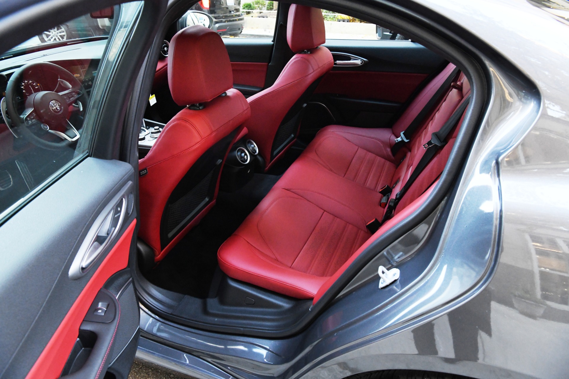 New 2021 Alfa Romeo Giulia Ti Sport | St. Petersburg, FL