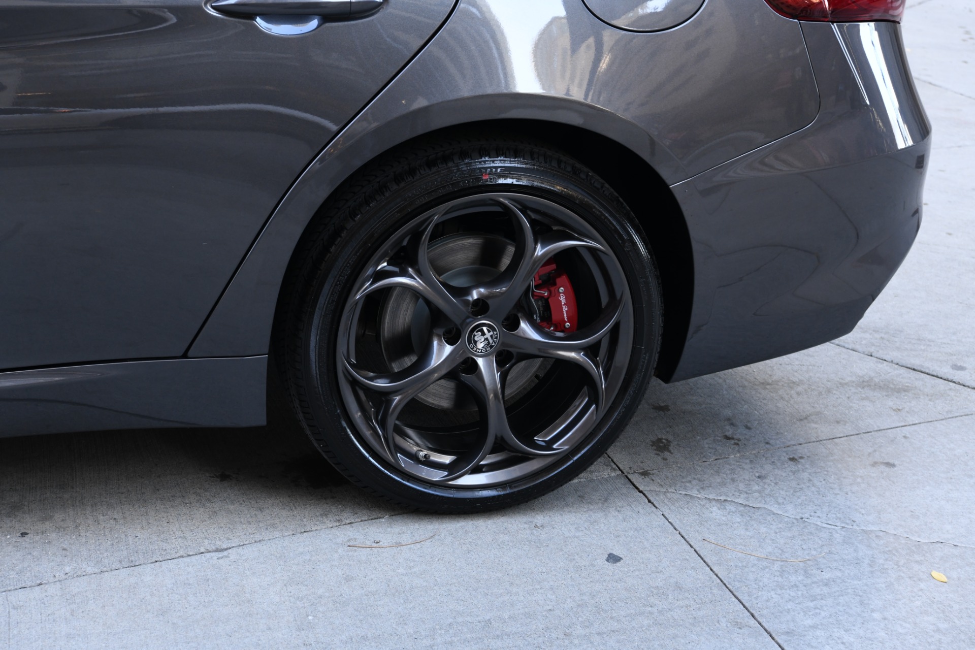 New 2021 Alfa Romeo Giulia Ti Sport | St. Petersburg, FL