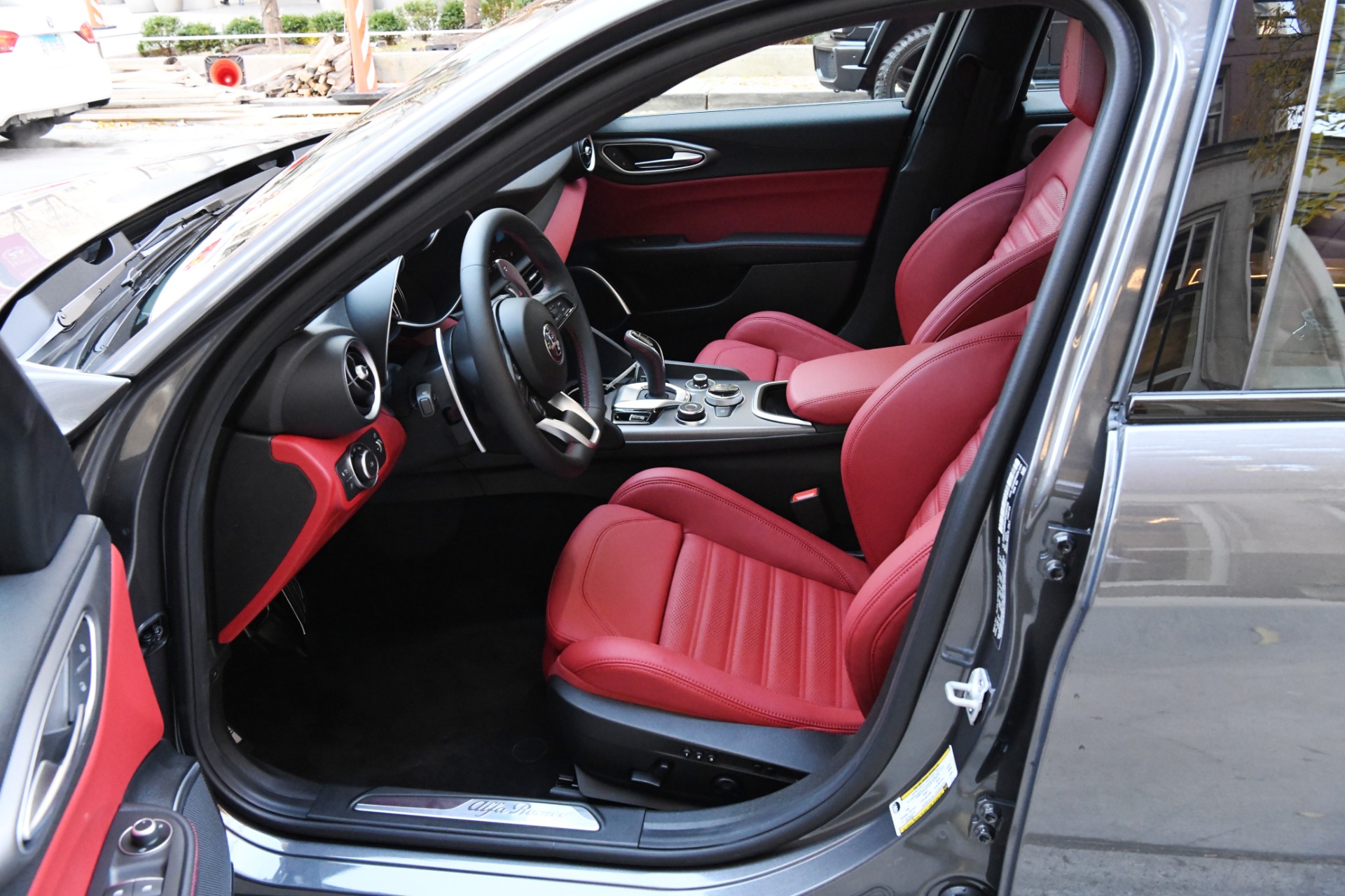 New 2021 Alfa Romeo Giulia Ti Sport | St. Petersburg, FL