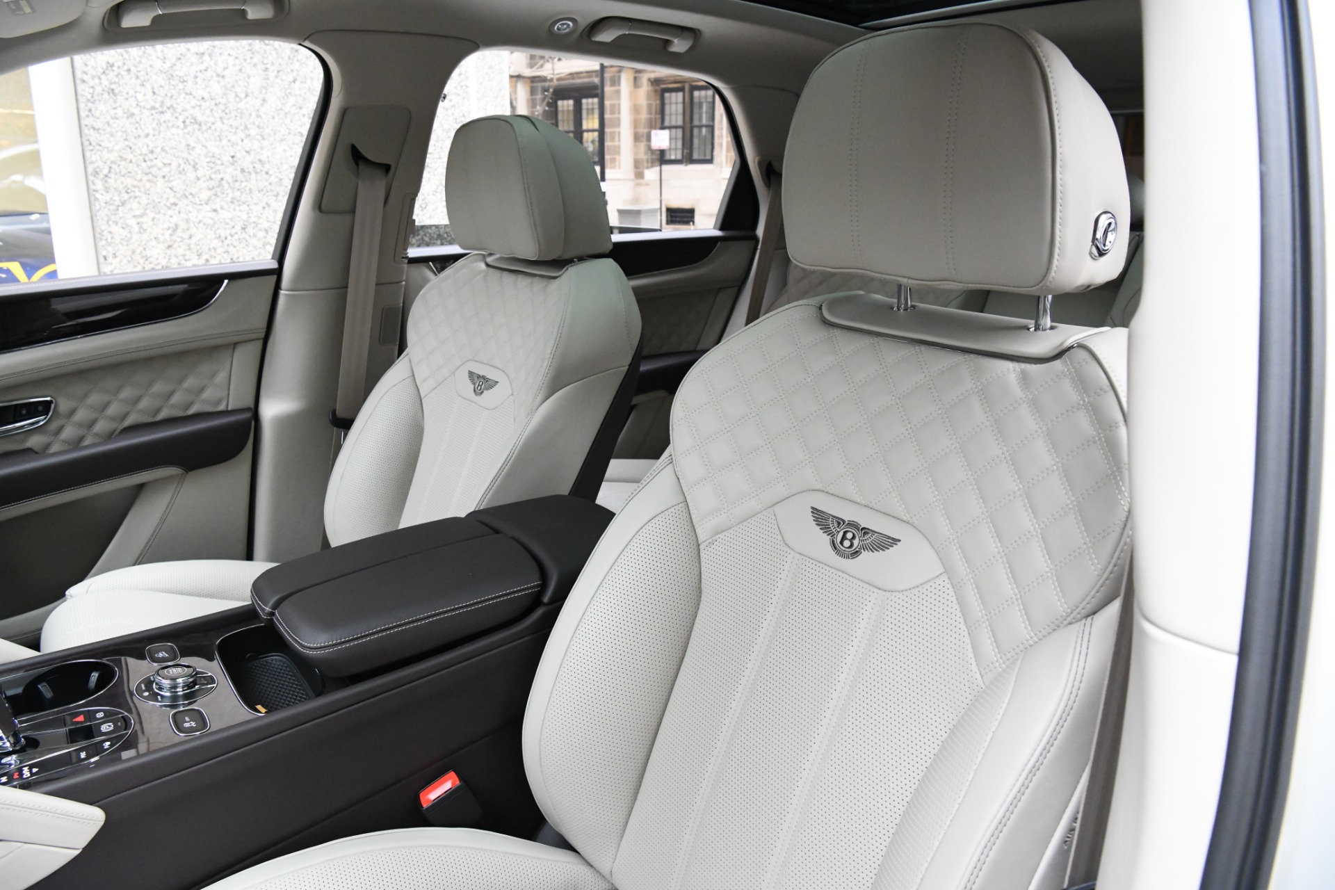 New 2021 Bentley Bentayga V8 | St. Petersburg, FL