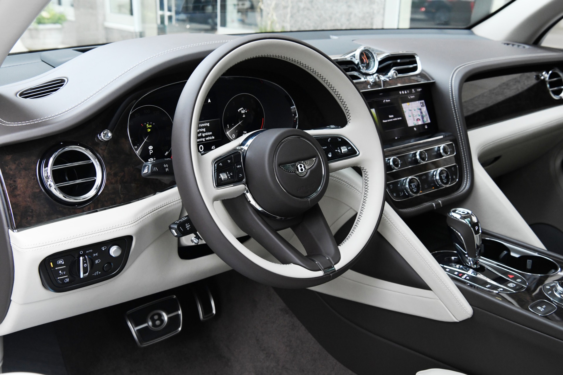 New 2021 Bentley Bentayga V8 | St. Petersburg, FL