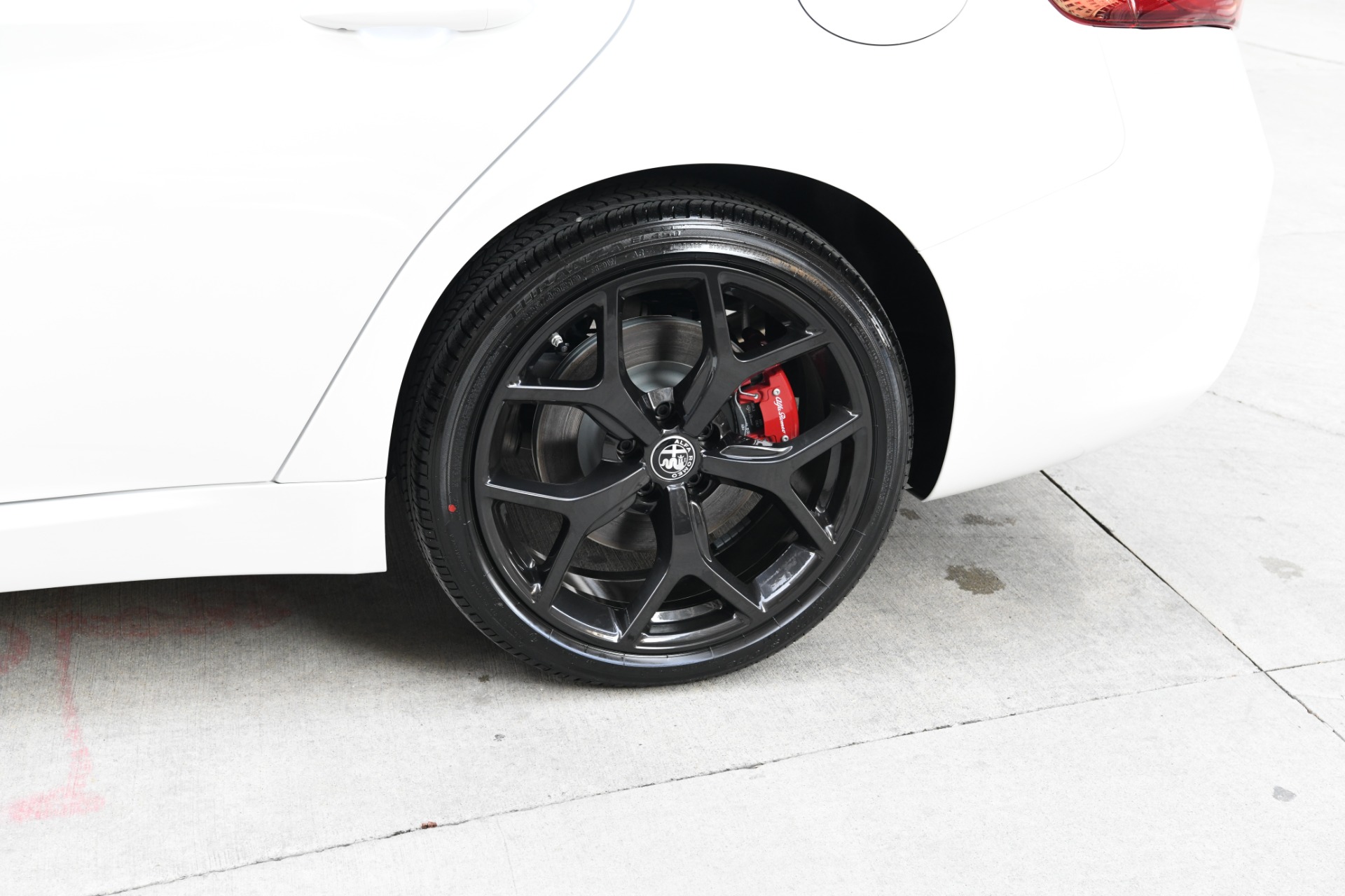 New 2021 Alfa Romeo Giulia Ti | St. Petersburg, FL