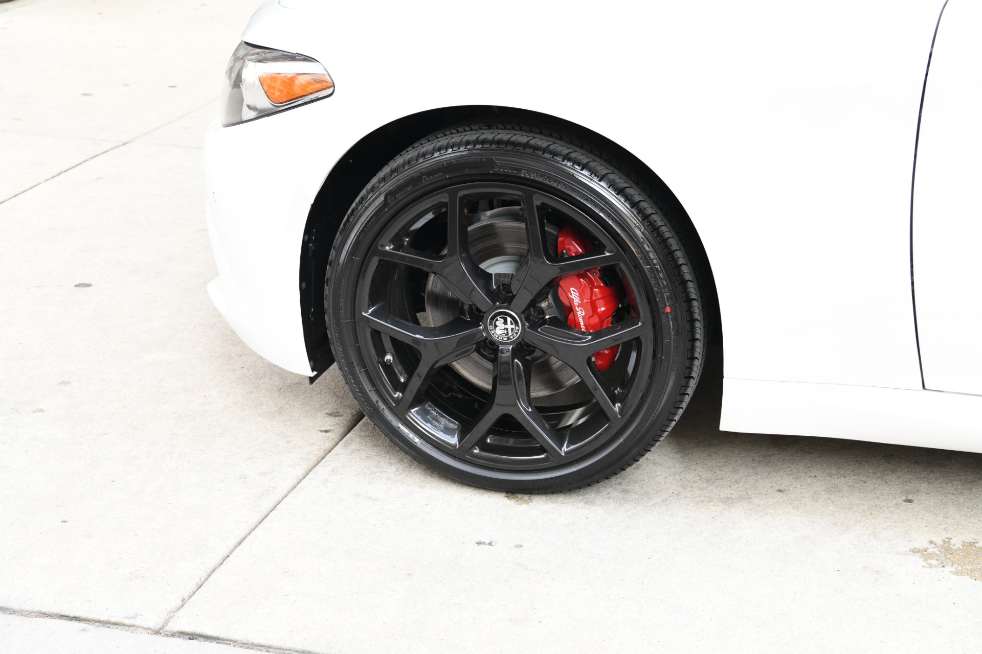 New 2021 Alfa Romeo Giulia Ti | St. Petersburg, FL
