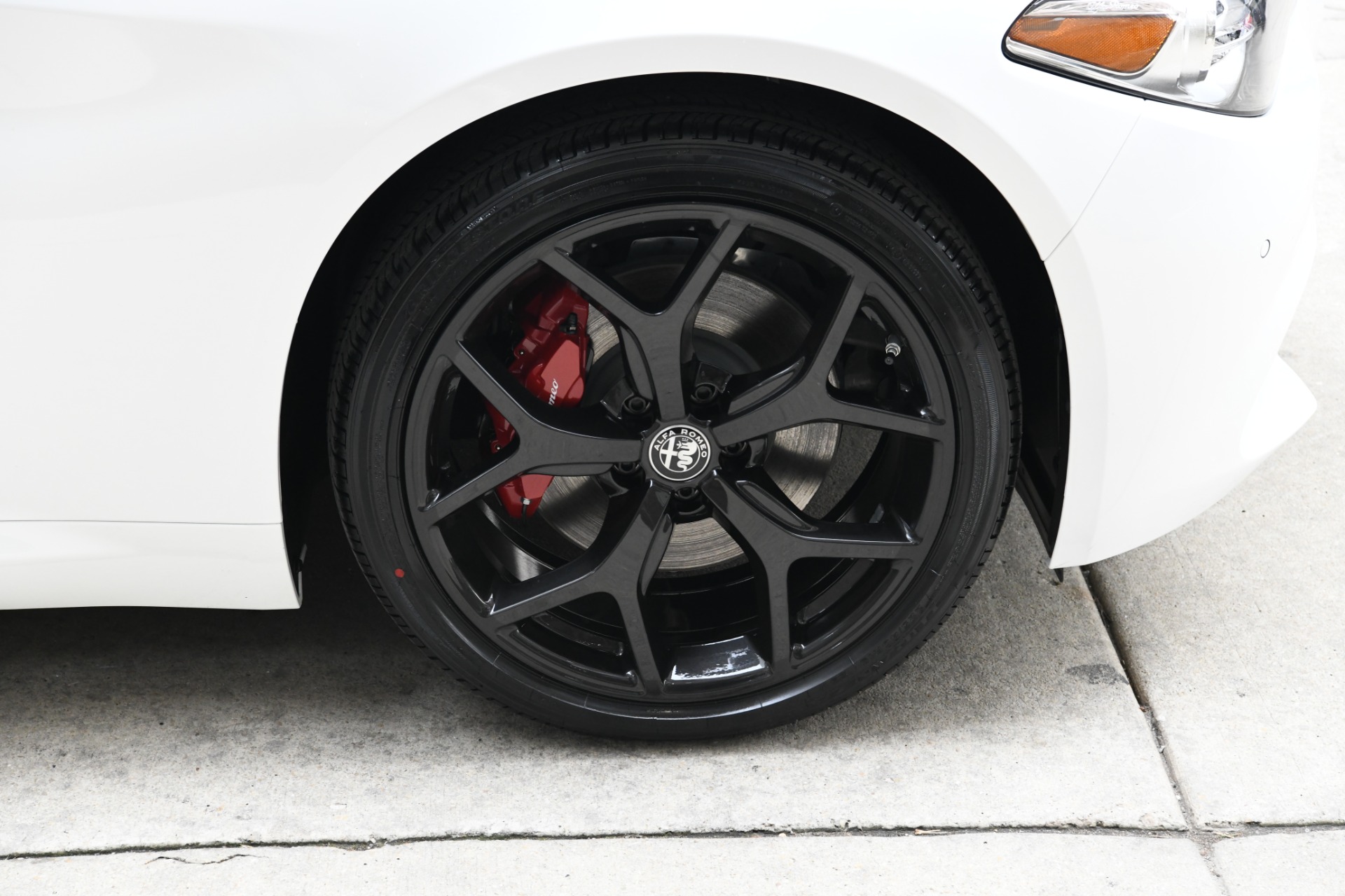 New 2021 Alfa Romeo Giulia Ti | St. Petersburg, FL