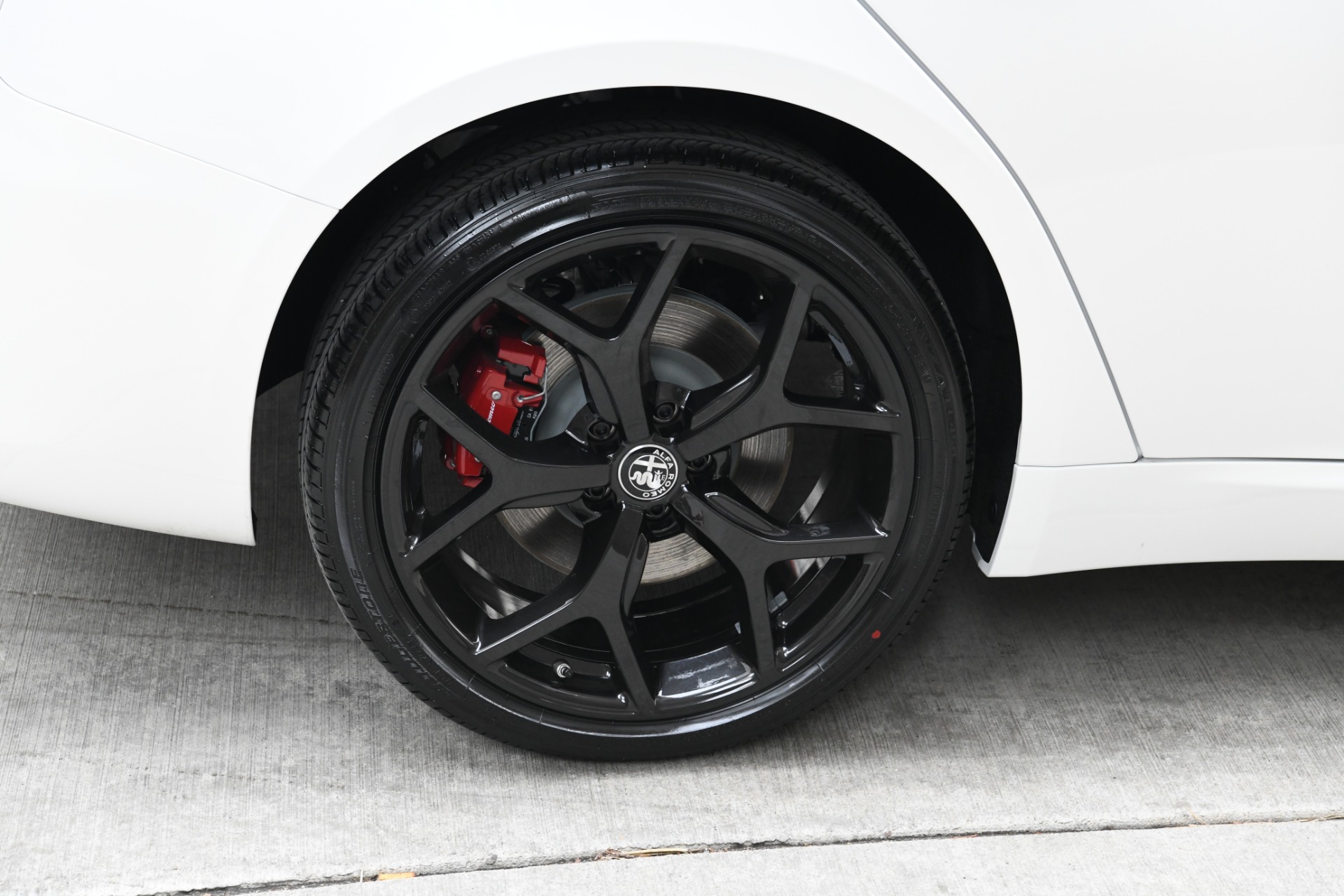 New 2021 Alfa Romeo Giulia Ti | St. Petersburg, FL