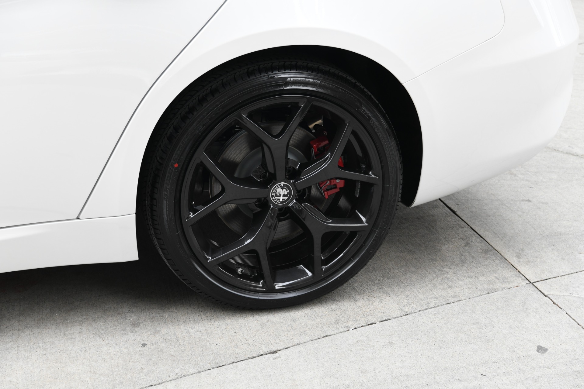 New 2021 Alfa Romeo Giulia Ti | St. Petersburg, FL
