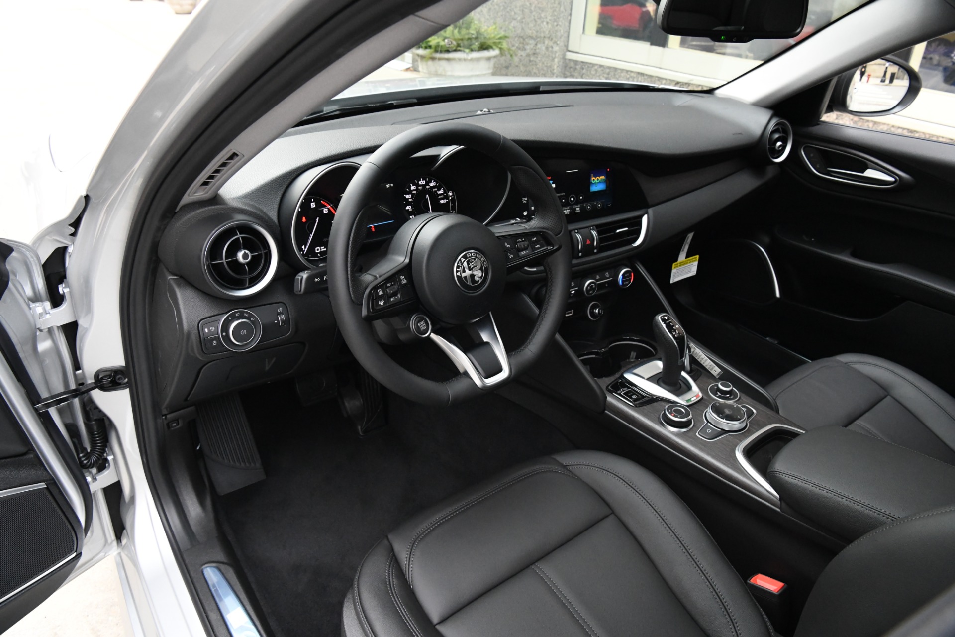 New 2021 Alfa Romeo Giulia Ti | St. Petersburg, FL