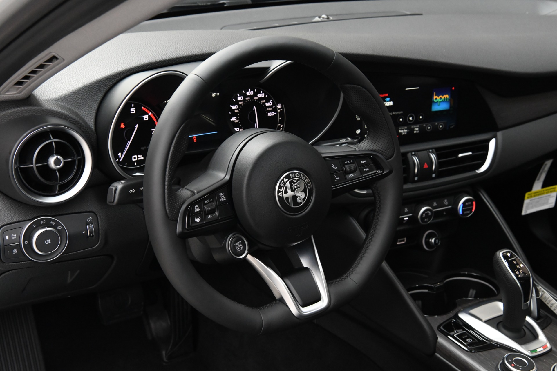 New 2021 Alfa Romeo Giulia Ti | St. Petersburg, FL