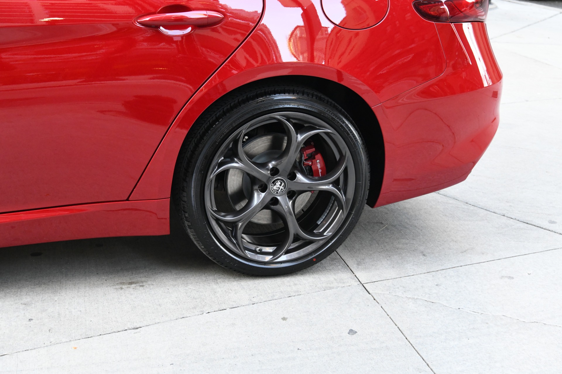 New 2021 Alfa Romeo Giulia Ti Sport | St. Petersburg, FL