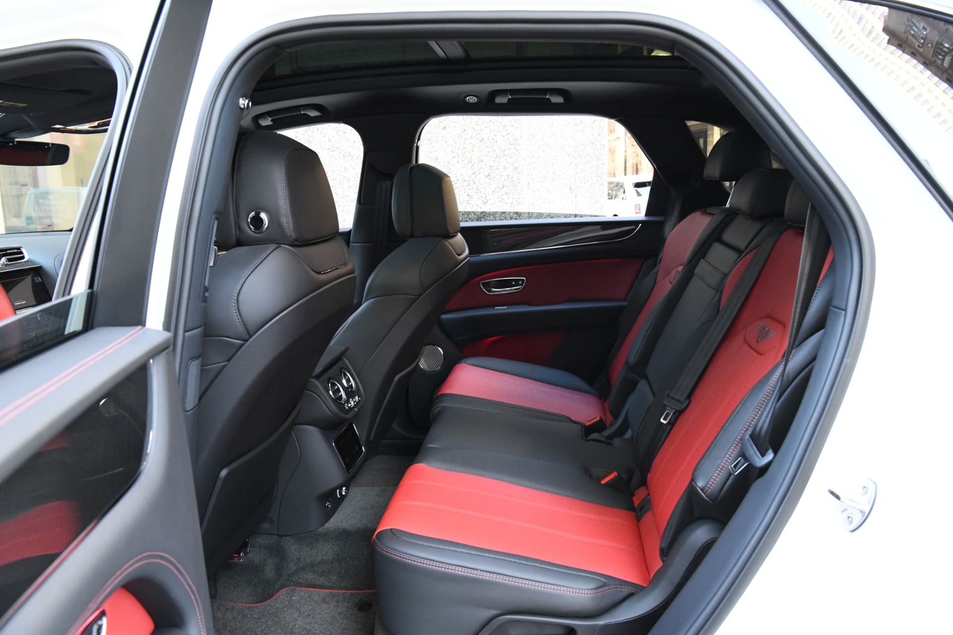 New 2021 Bentley Bentayga V8 | St. Petersburg, FL