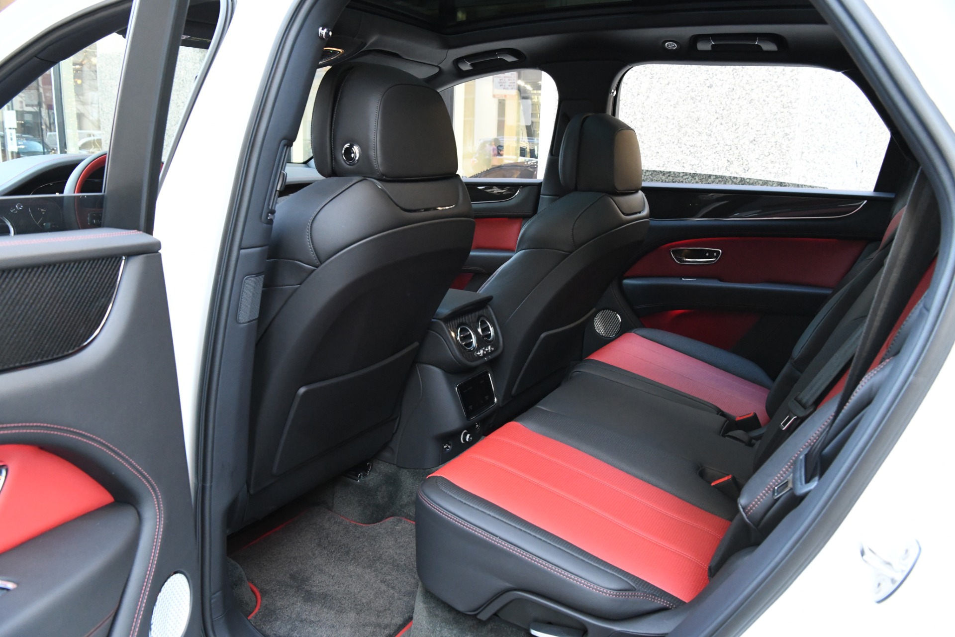 New 2021 Bentley Bentayga V8 | St. Petersburg, FL
