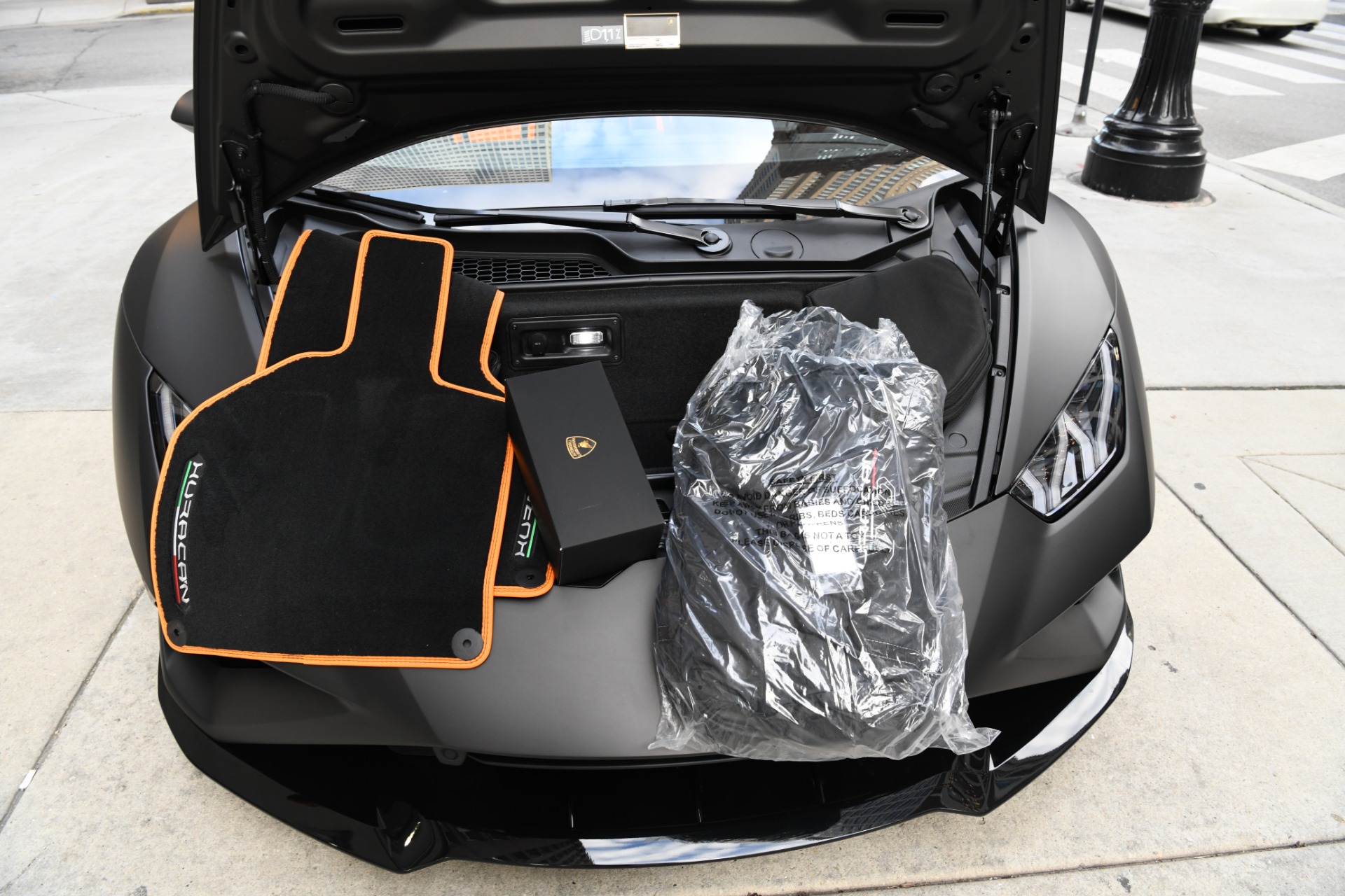 Used 2021 Lamborghini Huracan Spyder LP 610-2 EVO Spyder | St. Petersburg, FL