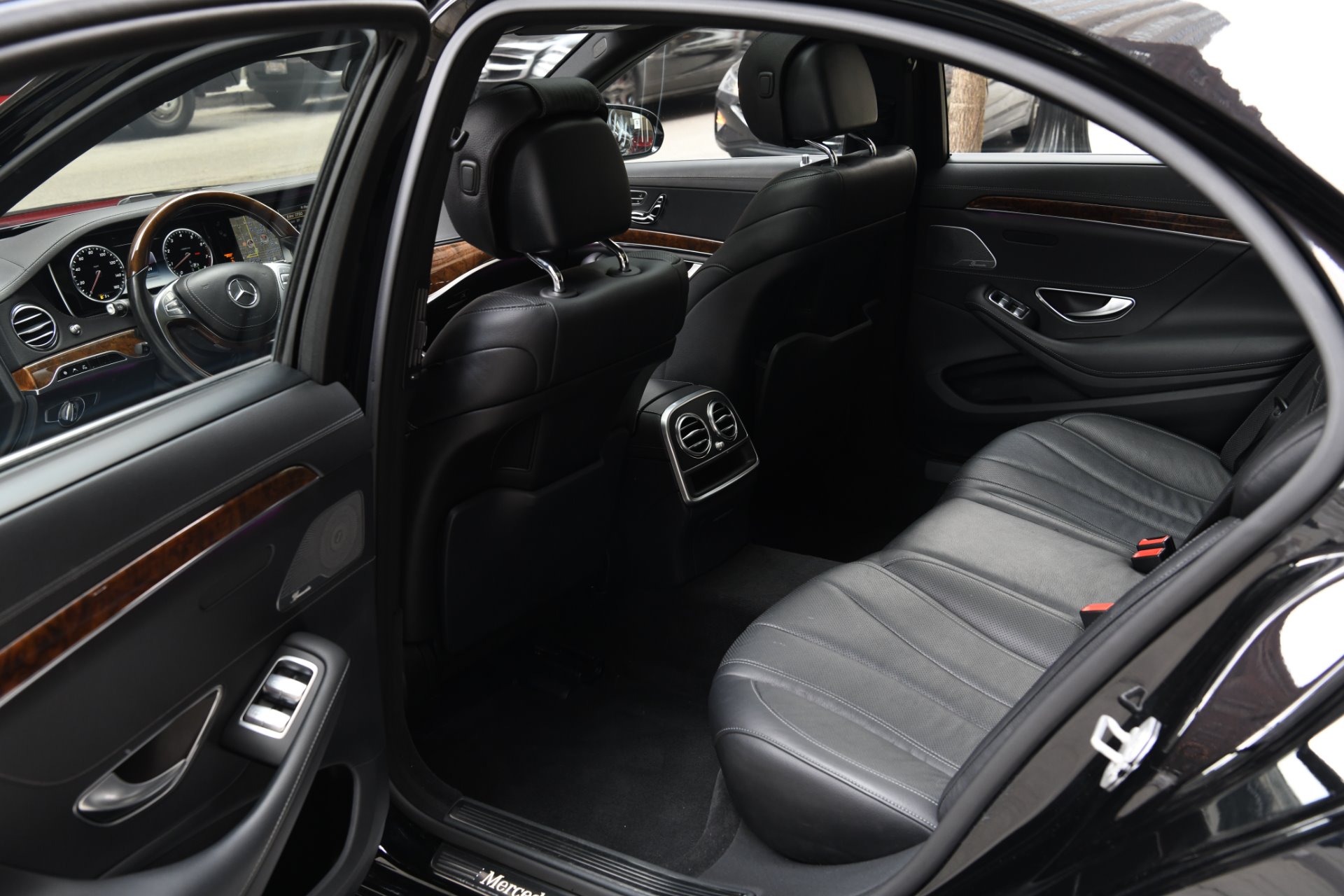 Used 2015 Mercedes-Benz S-Class S 550 4MATIC SPORT | St. Petersburg, FL