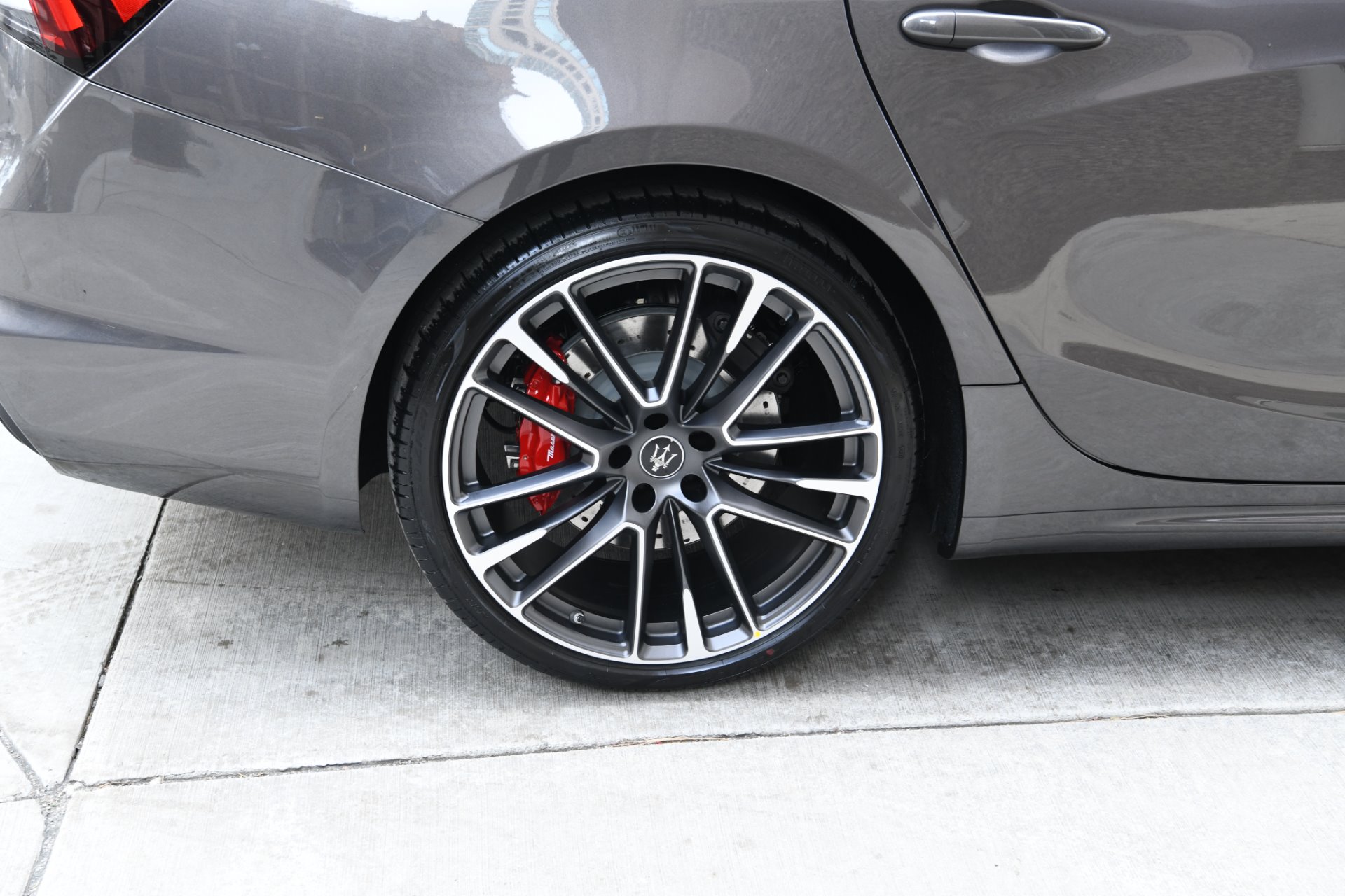 New 2021 Maserati Ghibli Trofeo | St. Petersburg, FL