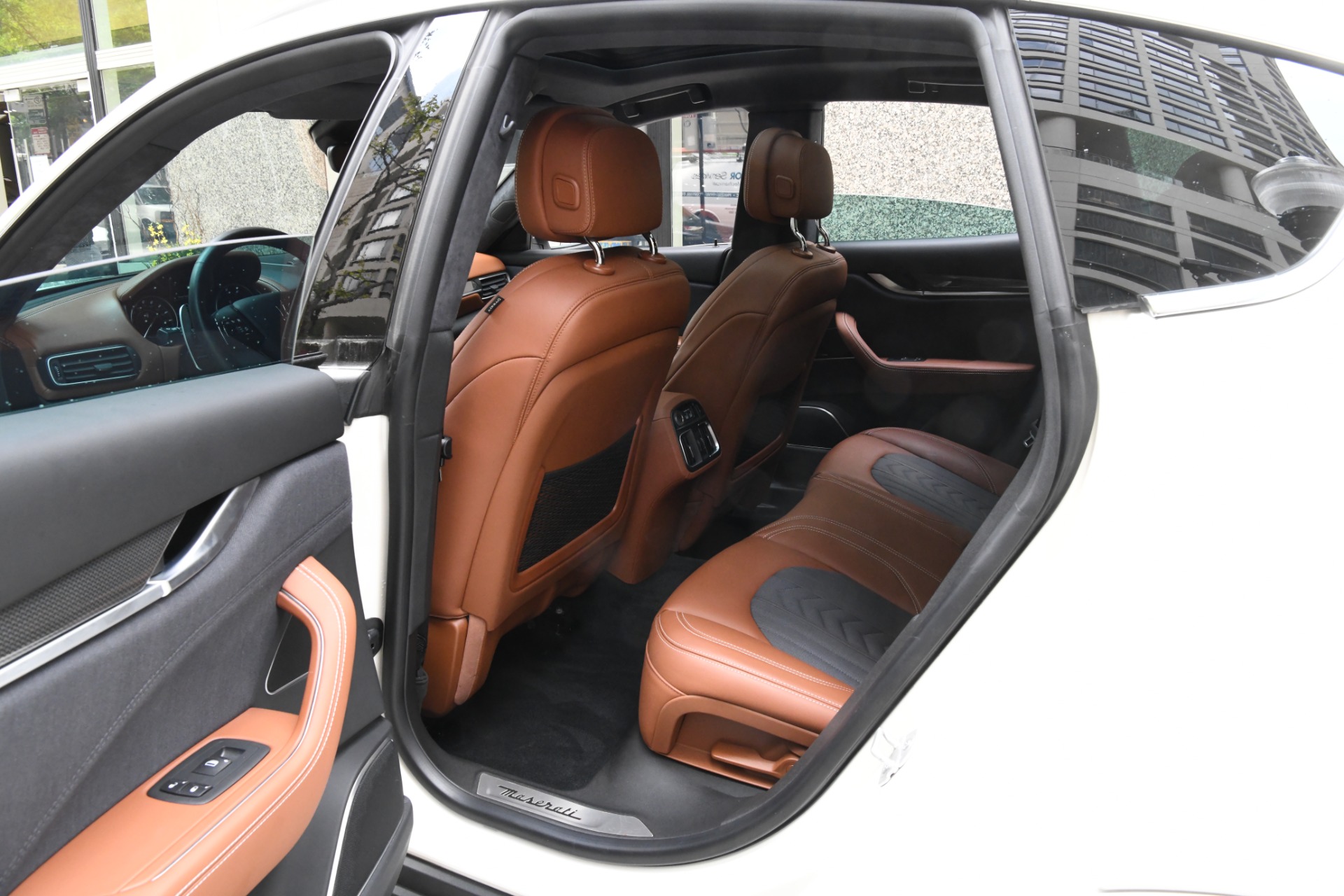 New 2021 Maserati Levante S GranLusso | St. Petersburg, FL