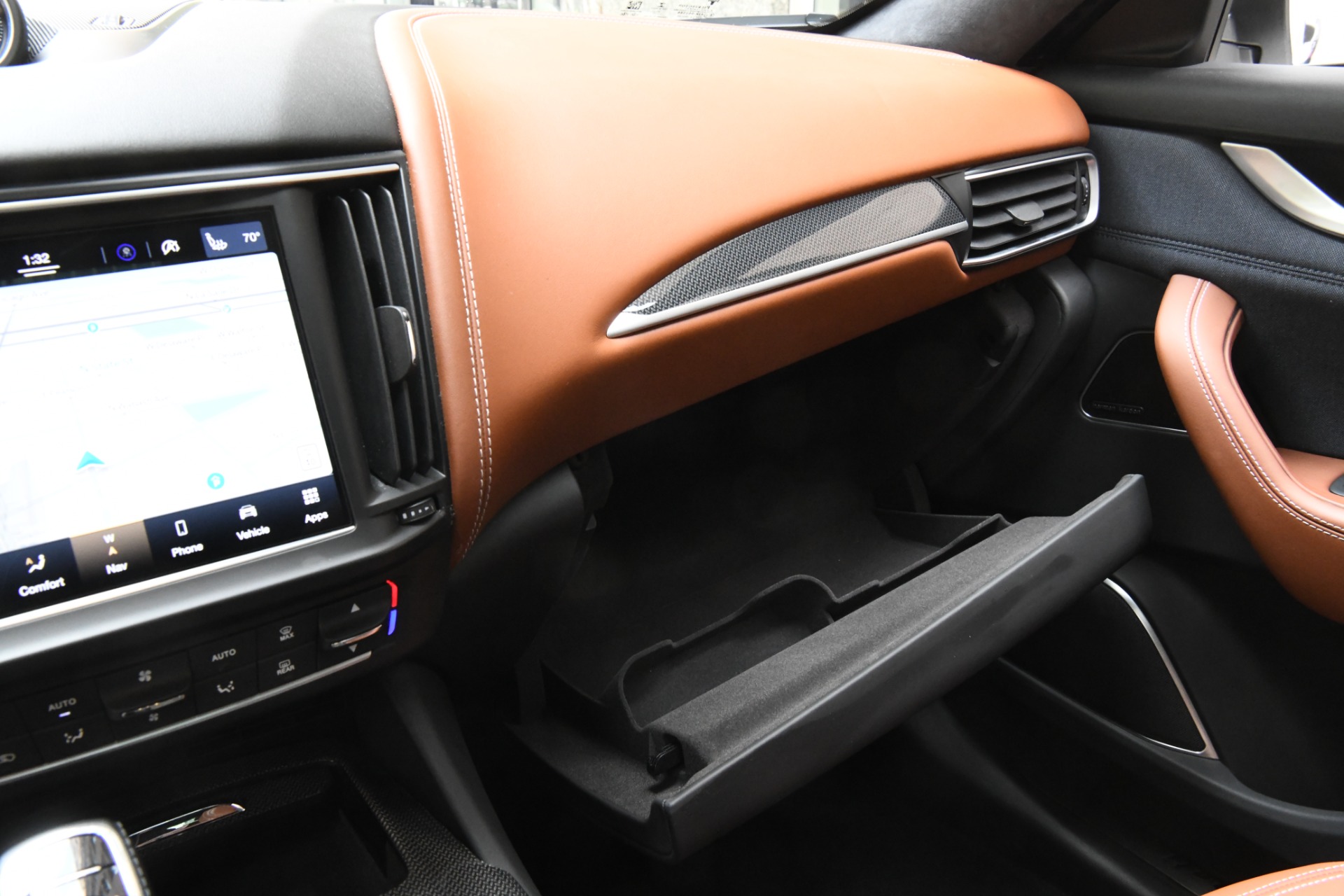 New 2021 Maserati Levante S GranLusso | St. Petersburg, FL