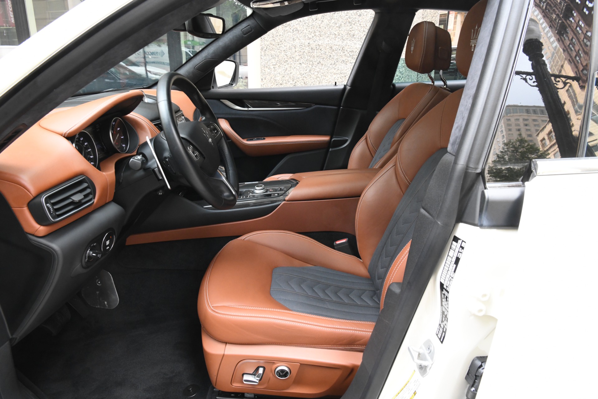 New 2021 Maserati Levante S GranLusso | St. Petersburg, FL