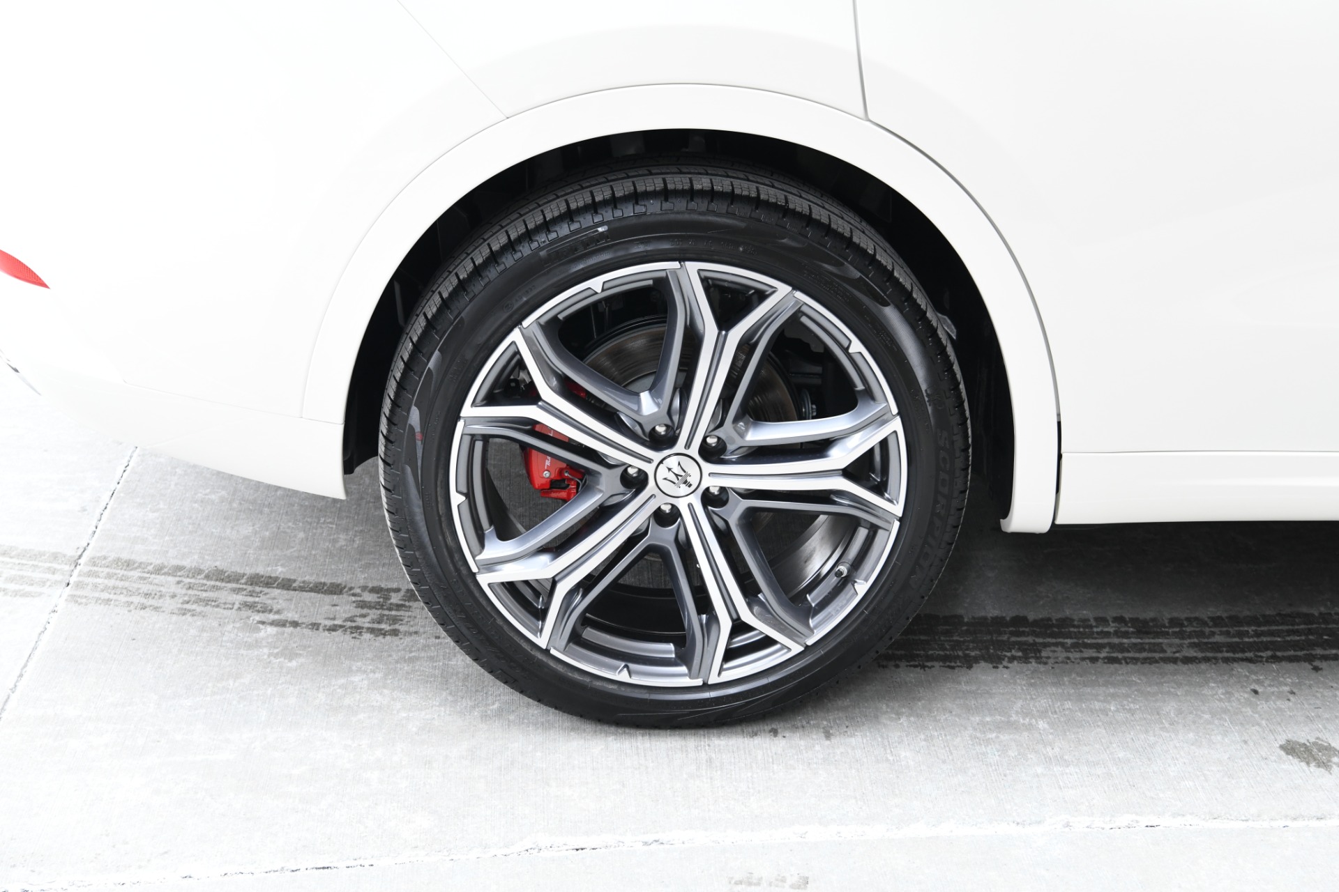 New 2021 Maserati Levante GranLusso | St. Petersburg, FL
