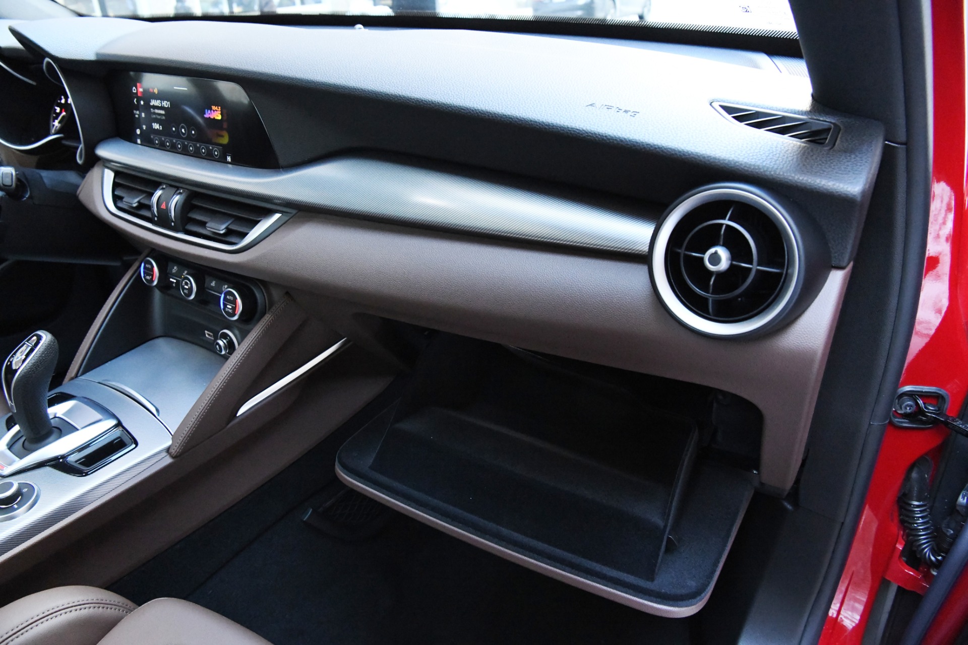 New 2021 Alfa Romeo Stelvio | St. Petersburg, FL
