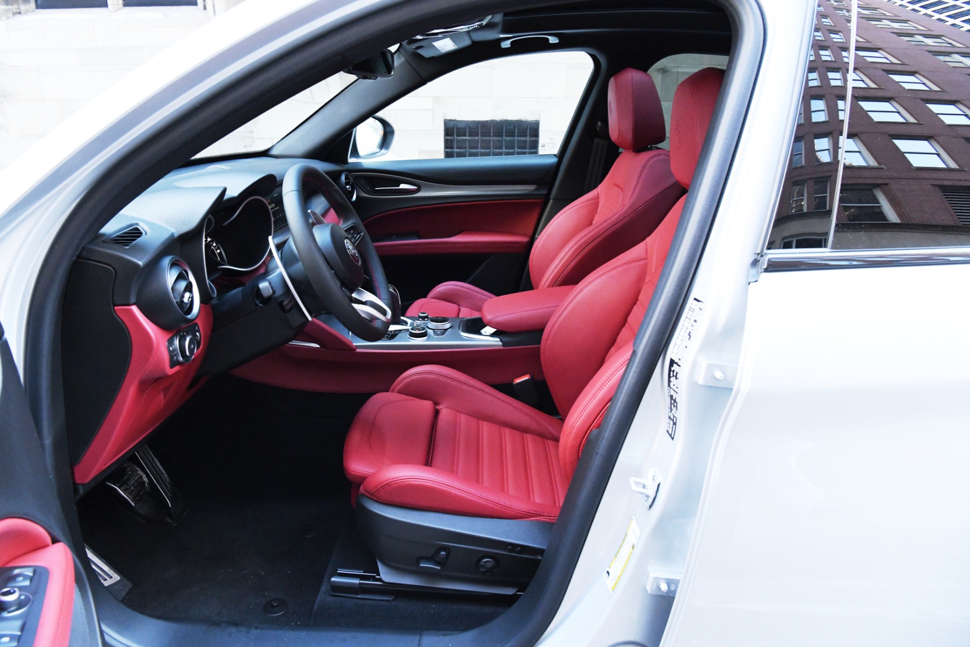 New 2021 Alfa Romeo Stelvio | St. Petersburg, FL