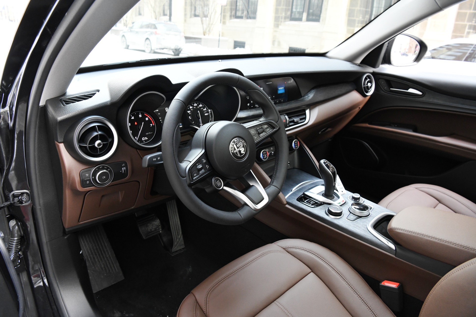 New 2021 Alfa Romeo Stelvio Sprint | St. Petersburg, FL