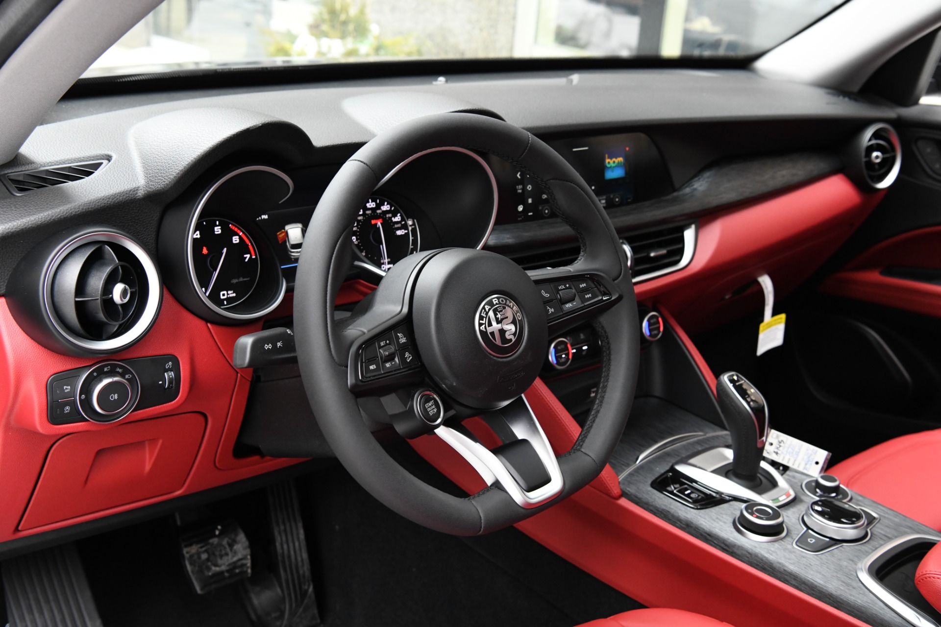 New 2021 Alfa Romeo Stelvio Sprint | St. Petersburg, FL
