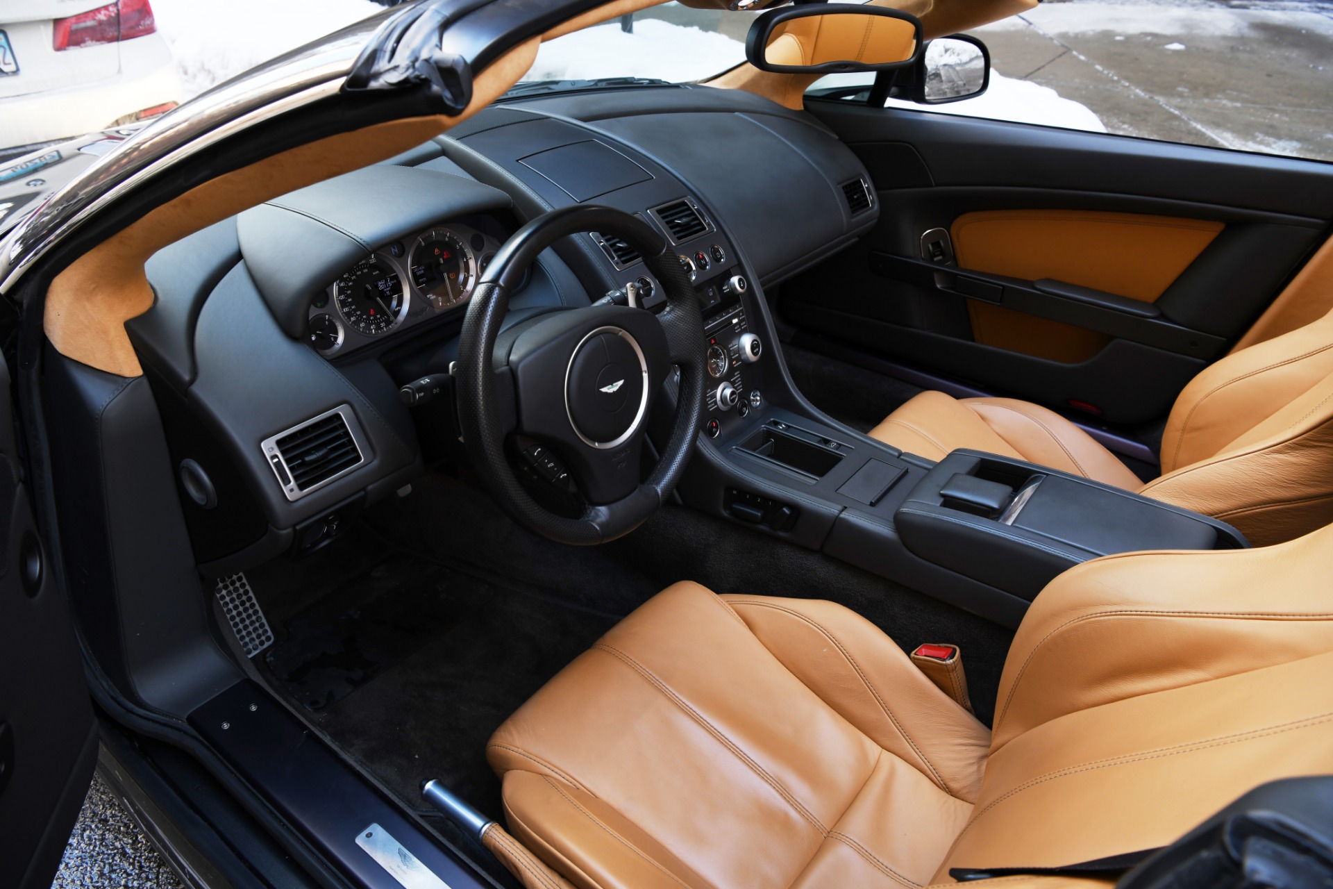 Used 2010 Aston Martin V8 Vantage Roadster | St. Petersburg, FL