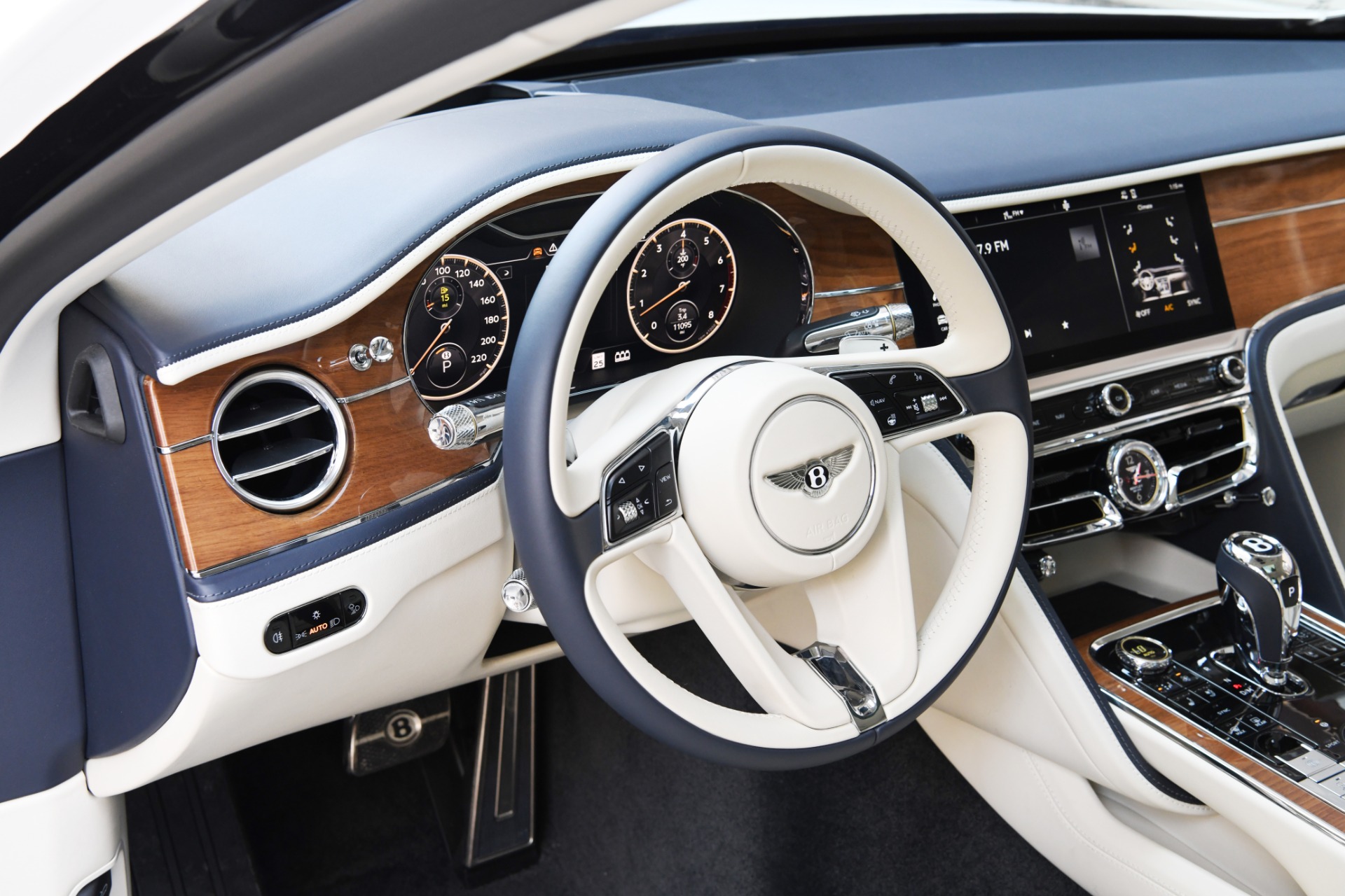 Used 2020 Bentley Flying Spur W12 W12 | St. Petersburg, FL