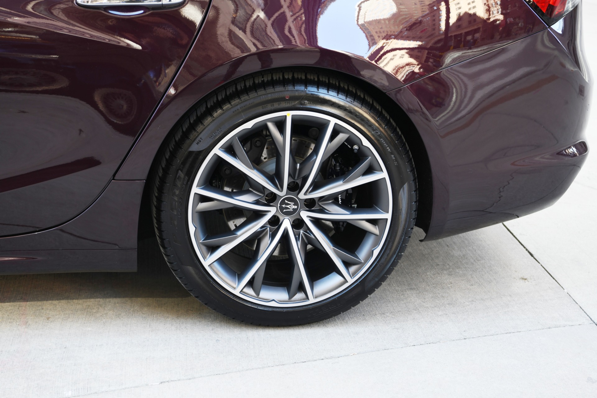New 2021 Maserati Ghibli SQ4 GranLusso | St. Petersburg, FL