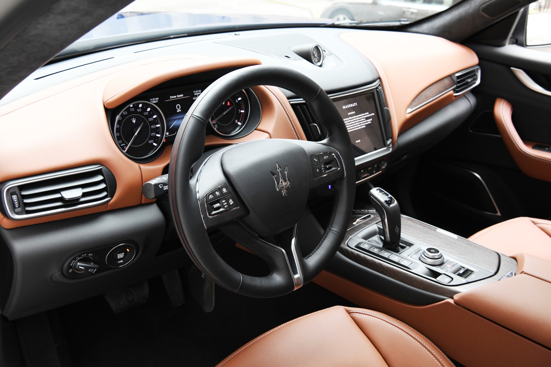 New 2021 Maserati Levante GranLusso | St. Petersburg, FL